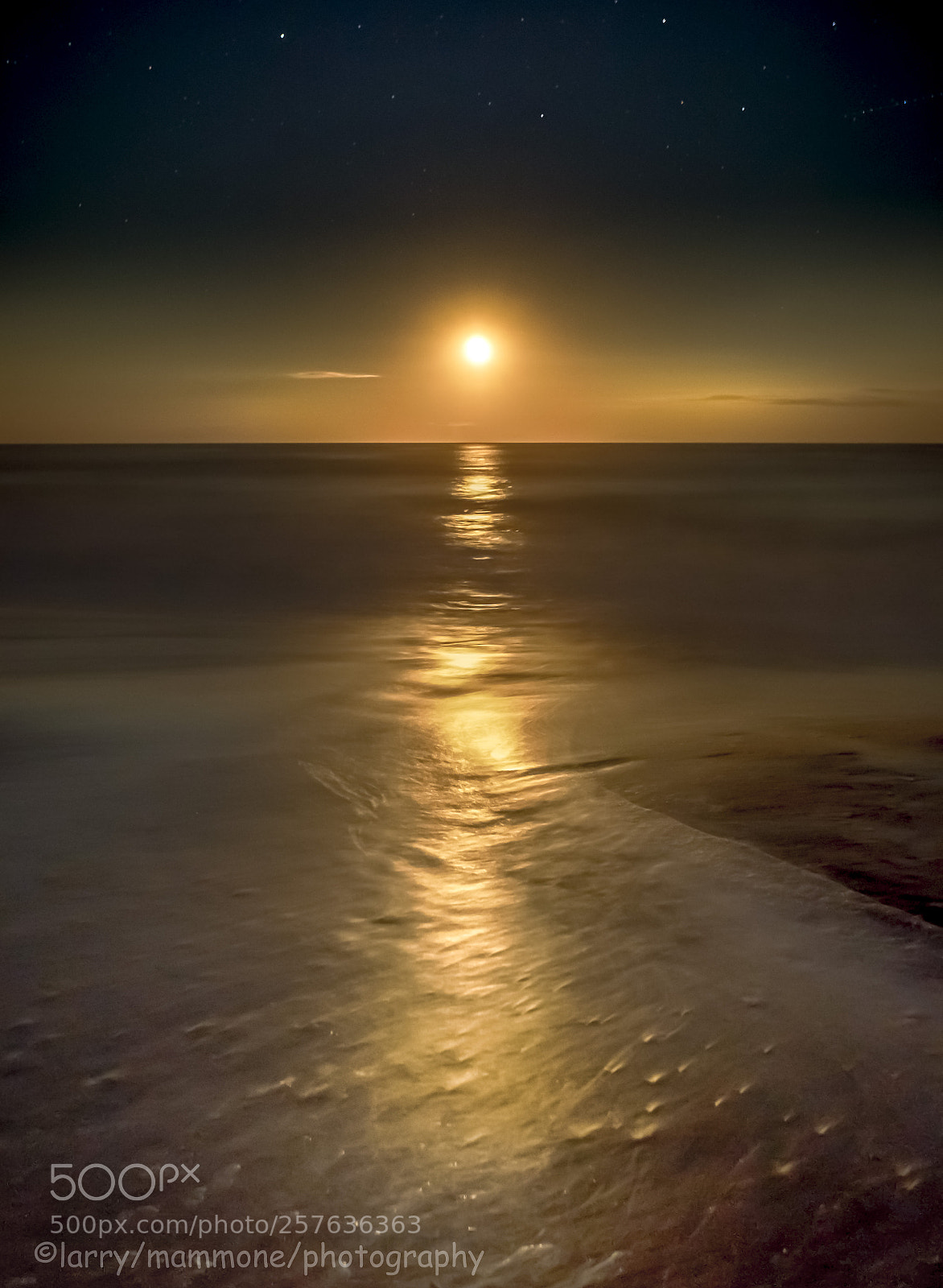 Canon EOS 6D sample photo. Moon rising photography