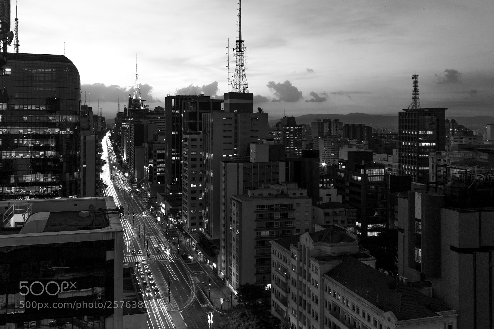 Canon EOS 6D sample photo. Paulista av. photography