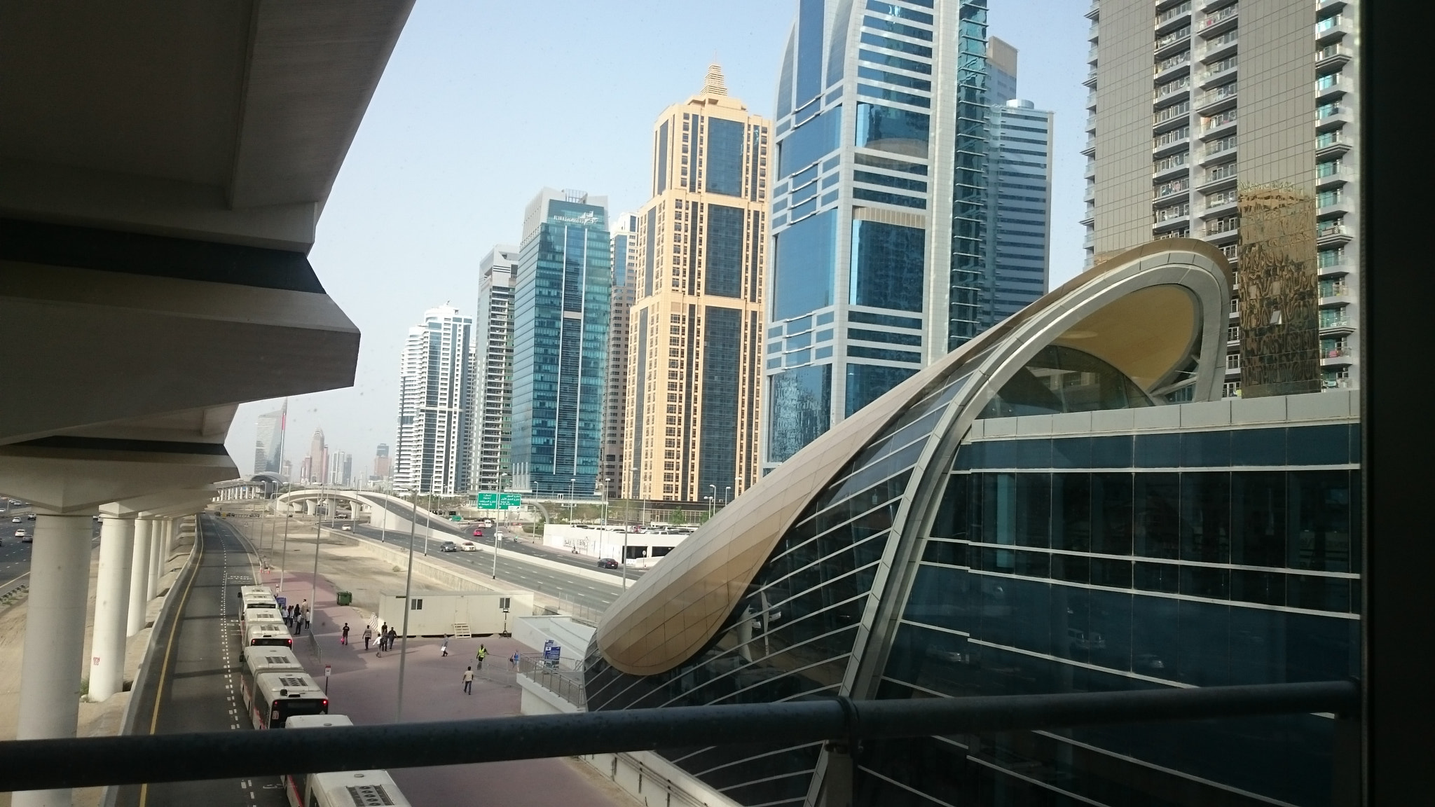Sony Xperia Z2 sample photo. Architecture illusion photography