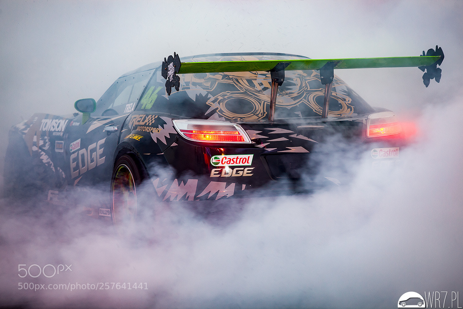 Canon EOS 5D Mark II sample photo. Drift photography