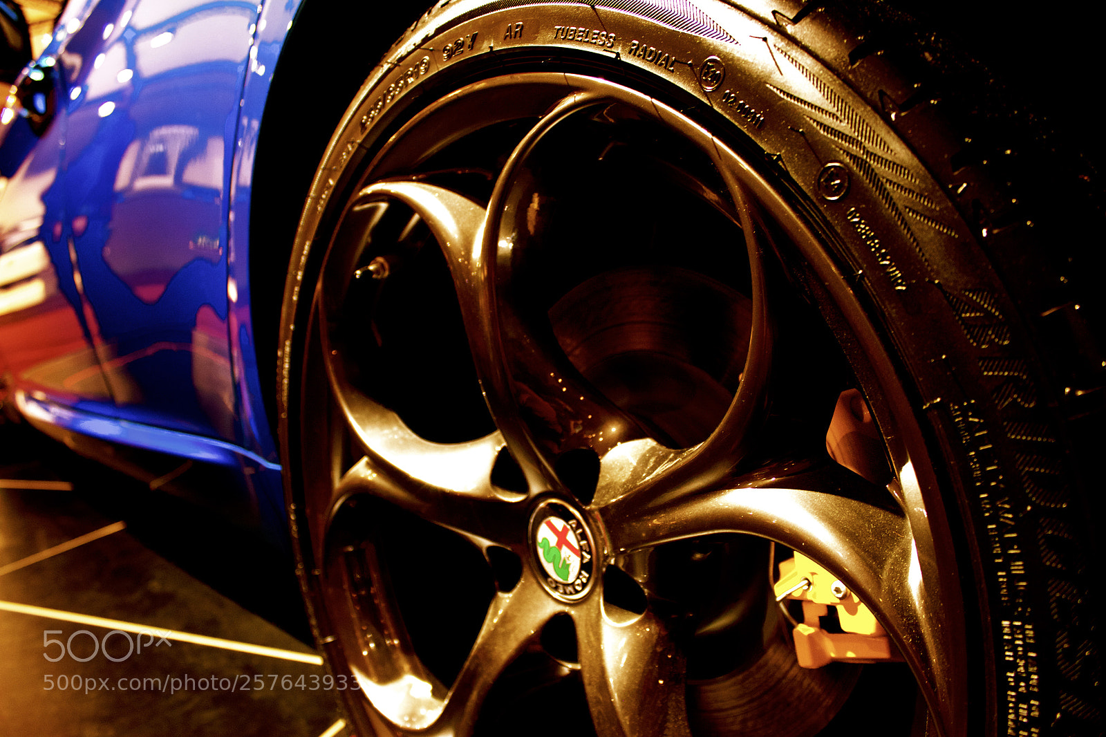 Canon EOS 100D (EOS Rebel SL1 / EOS Kiss X7) sample photo. Car tire photography