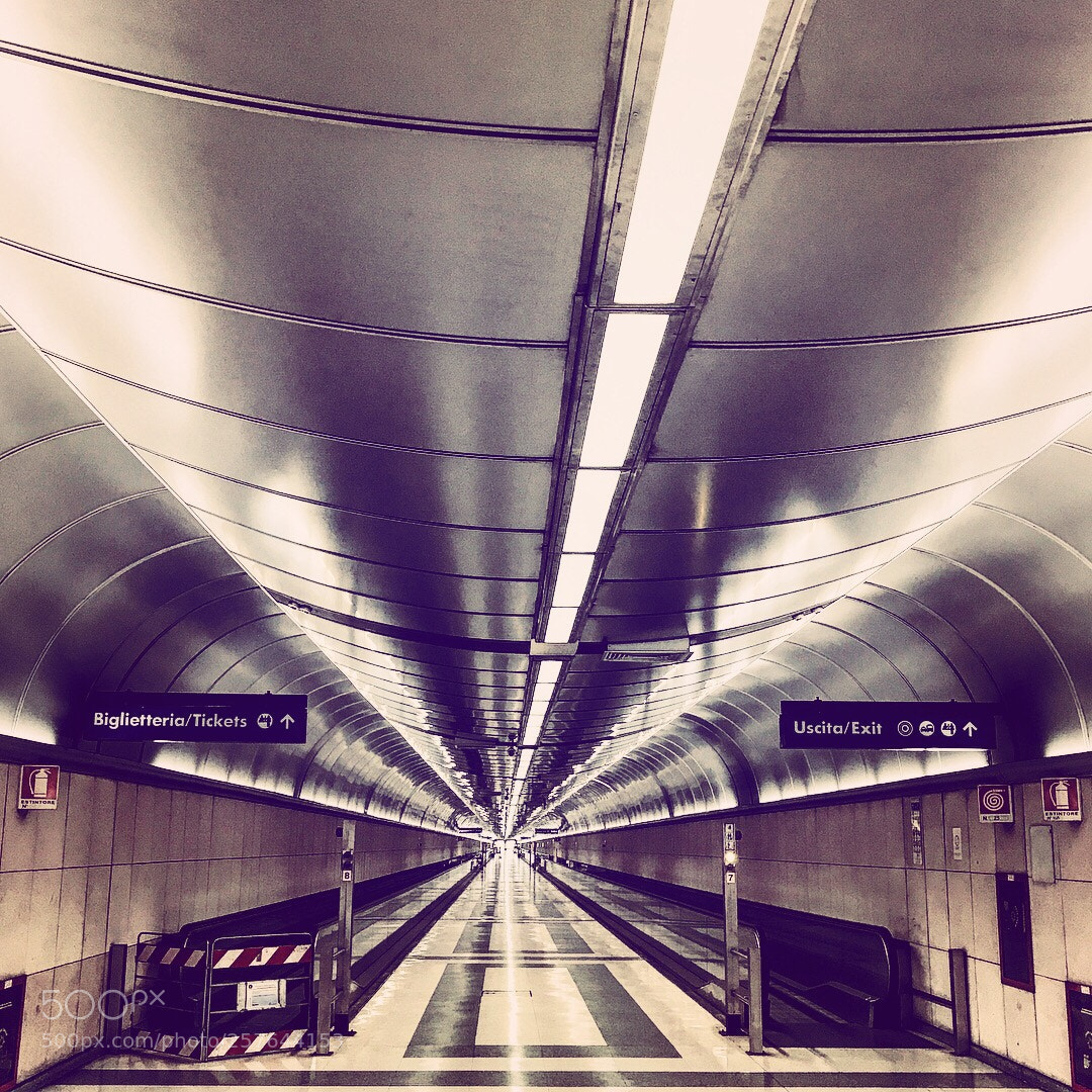 Apple iPhone 7 Plus sample photo. Trainstation of san remo photography