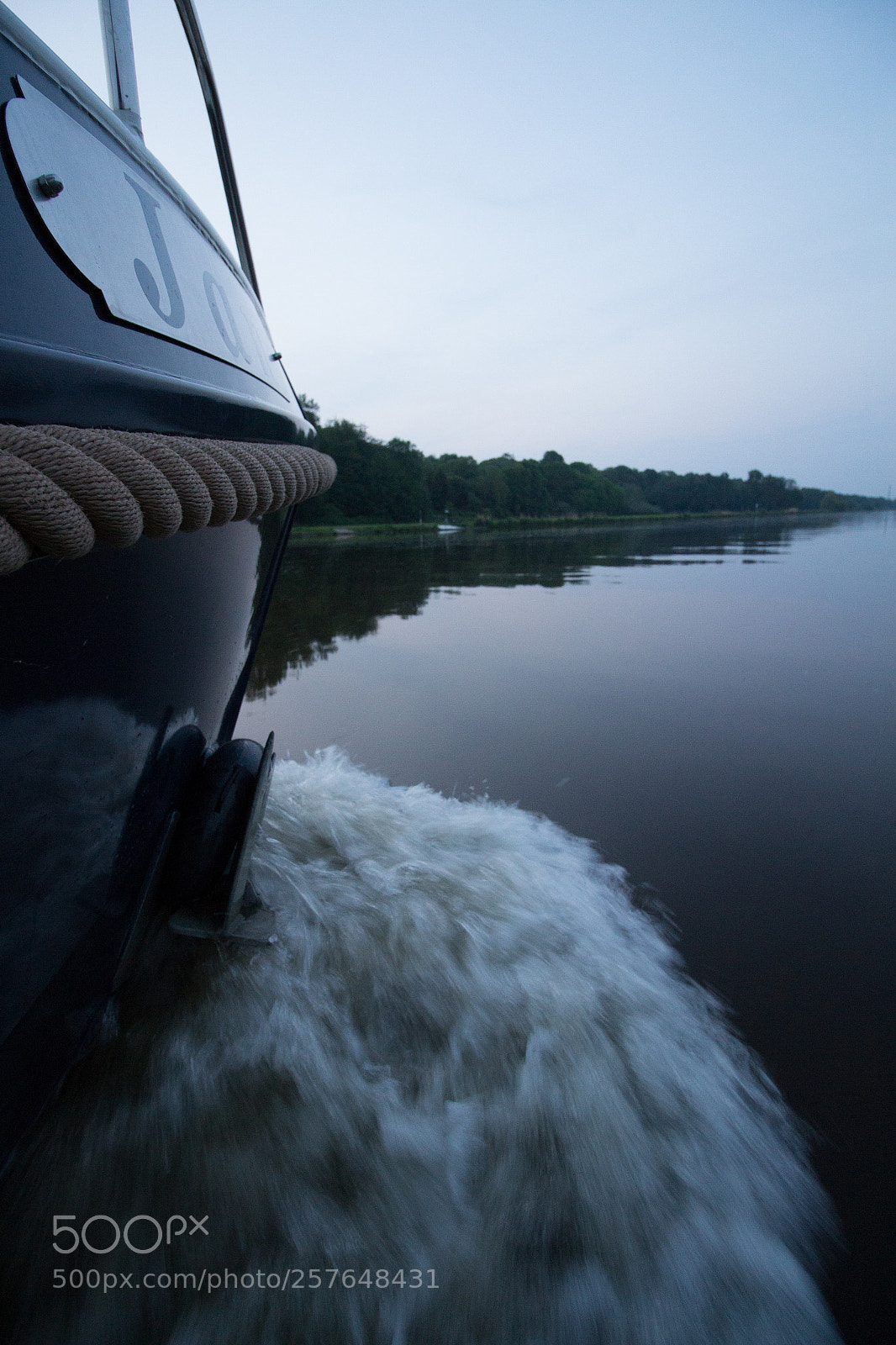 Canon EOS 700D (EOS Rebel T5i / EOS Kiss X7i) sample photo. Boat trip photography