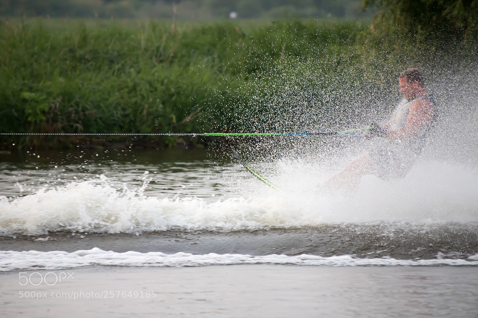 Canon EOS 6D Mark II sample photo. Water-skiing photography