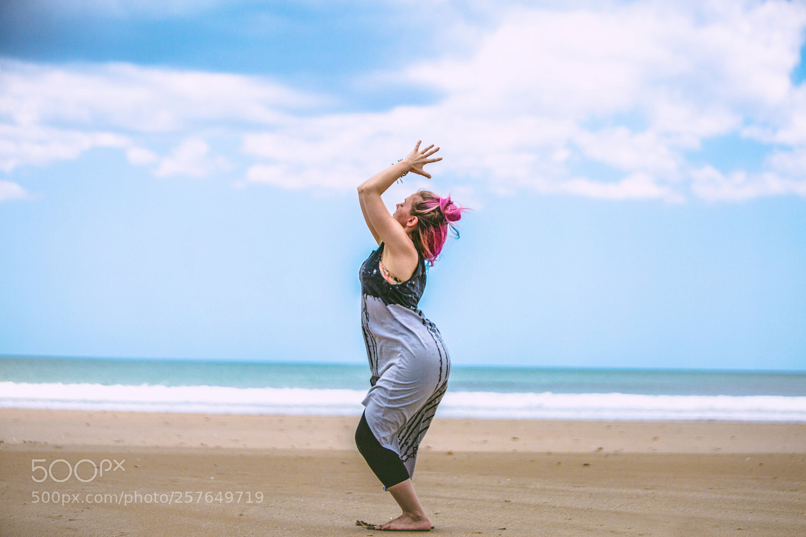 Canon EOS 5D Mark II sample photo. Yoga photography