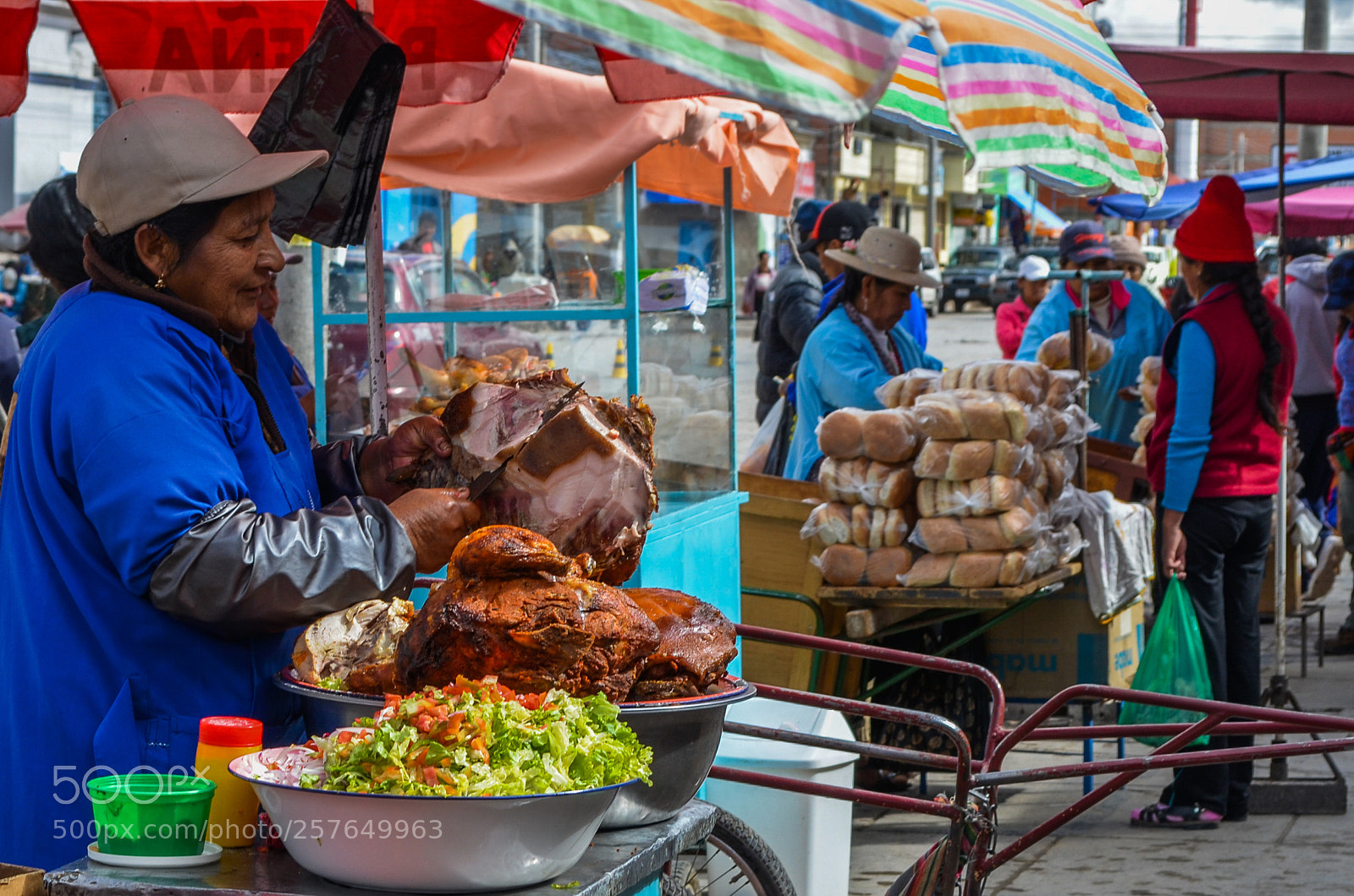 Nikon D5100 sample photo. Street food scene in photography