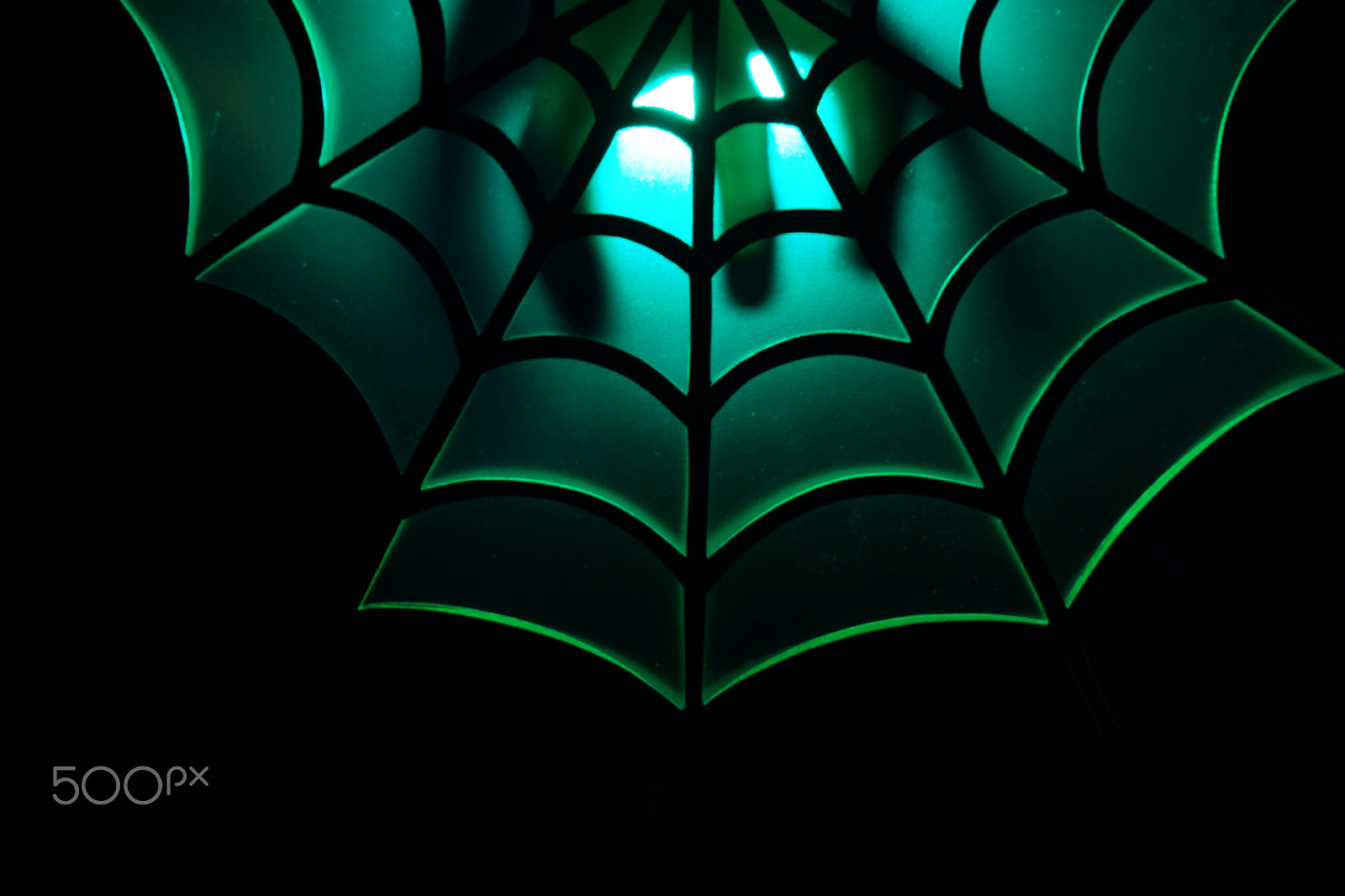 Sony SLT-A77 + Sony DT 16-50mm F2.8 SSM sample photo. Cobweb connection photography
