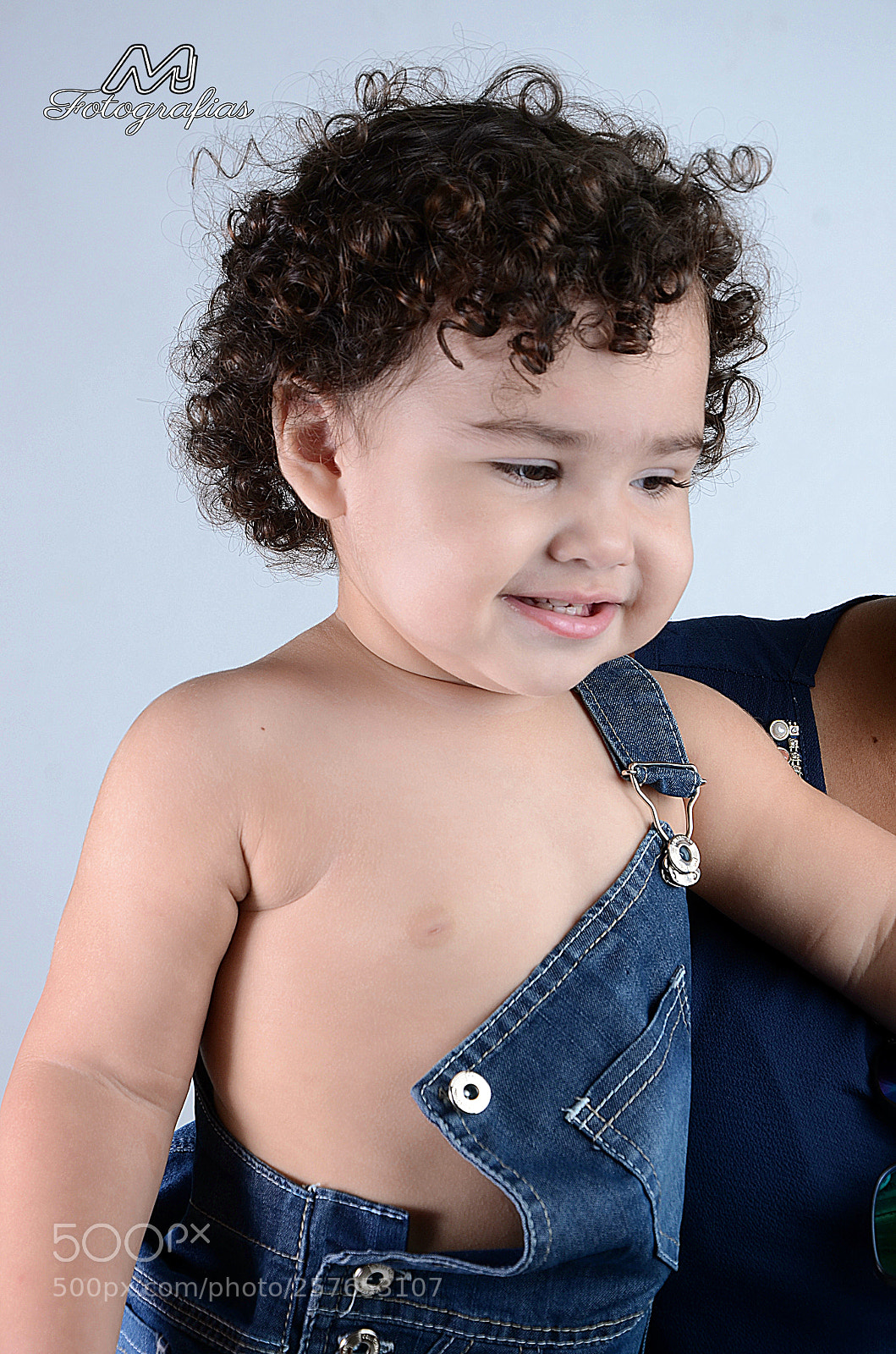 Nikon D7000 sample photo. J photography