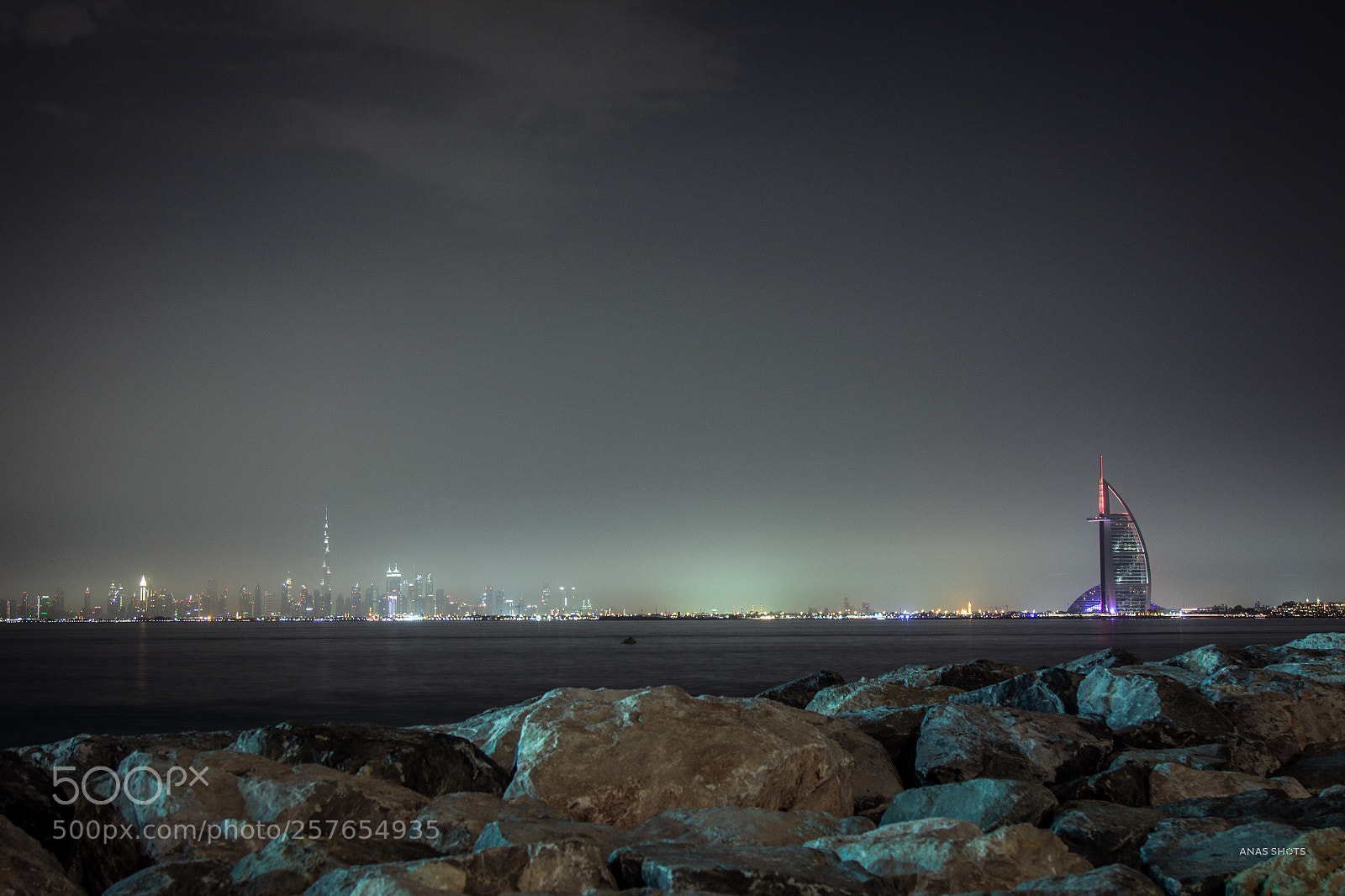 Canon EOS 700D (EOS Rebel T5i / EOS Kiss X7i) sample photo. The city of dreams photography