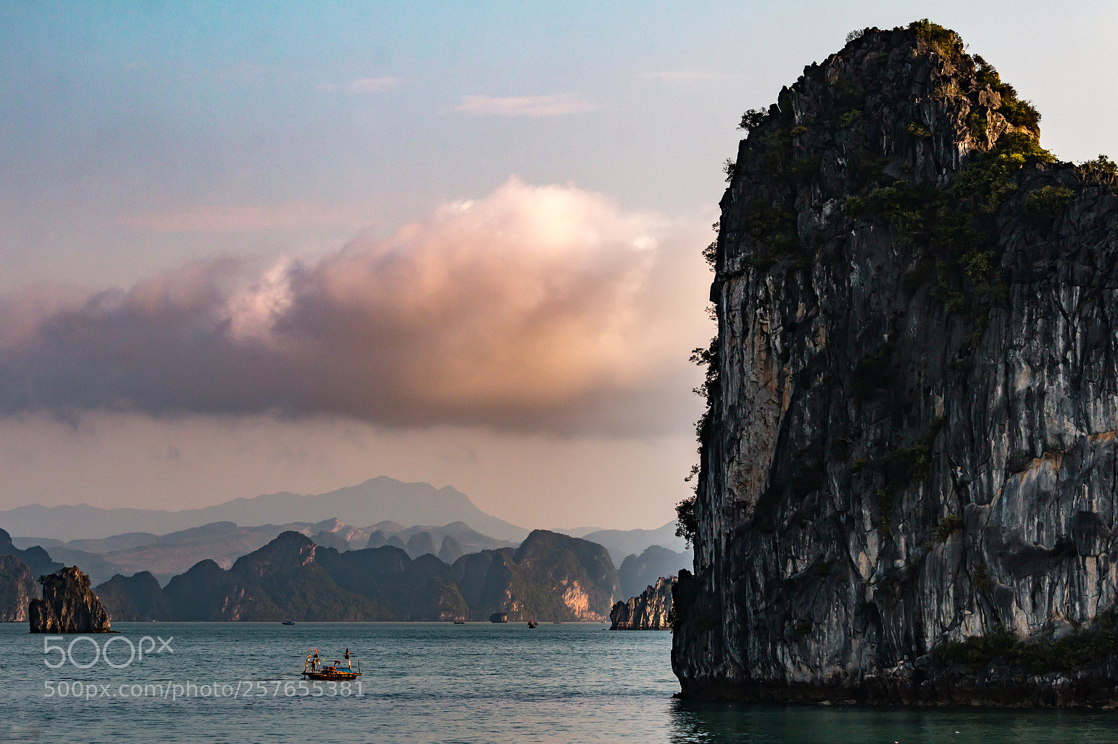 Canon EOS 70D sample photo. Bai tu long bay photography