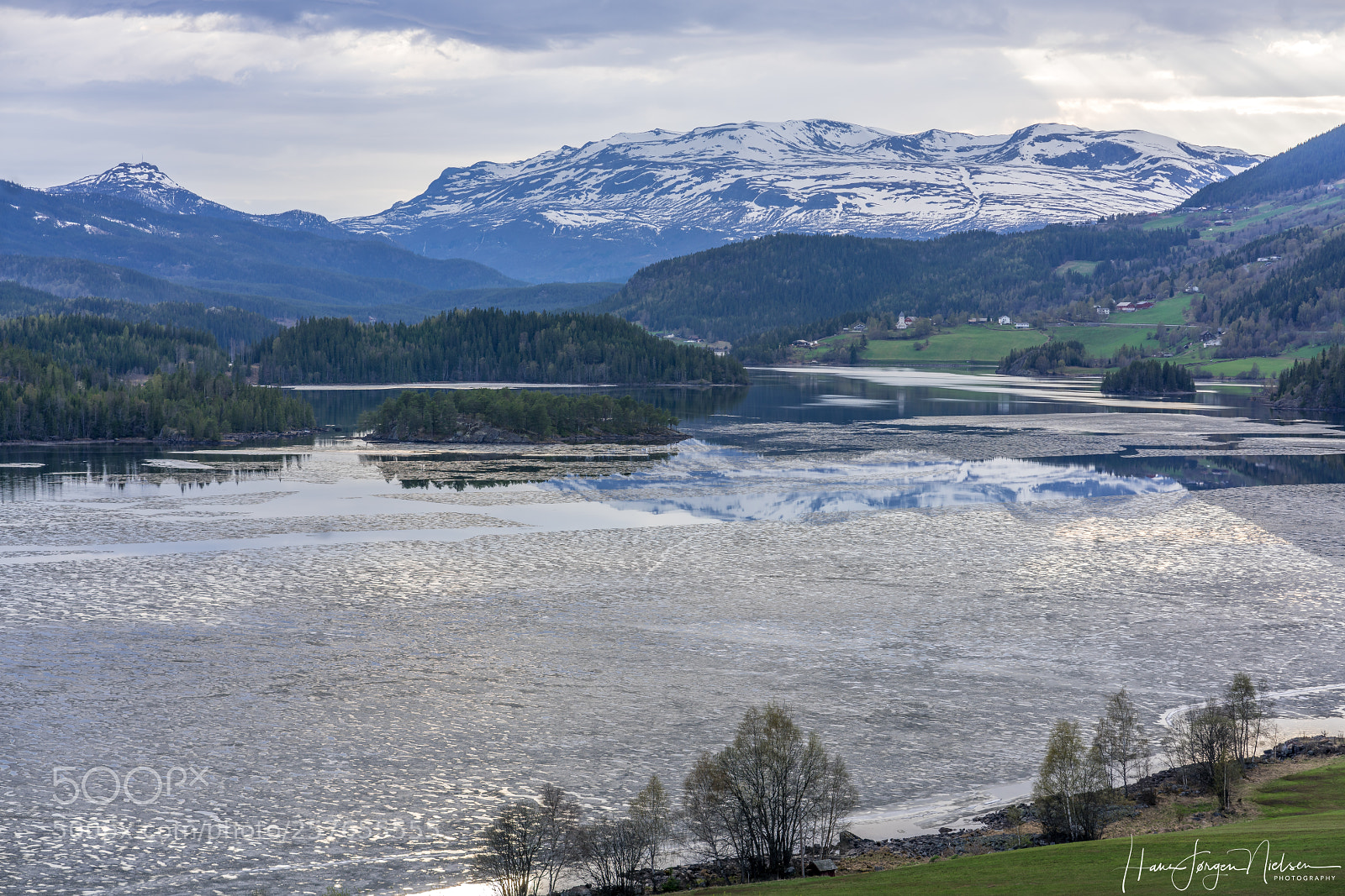 Sony a7R II sample photo. Lake slidrevatnet ice melting photography