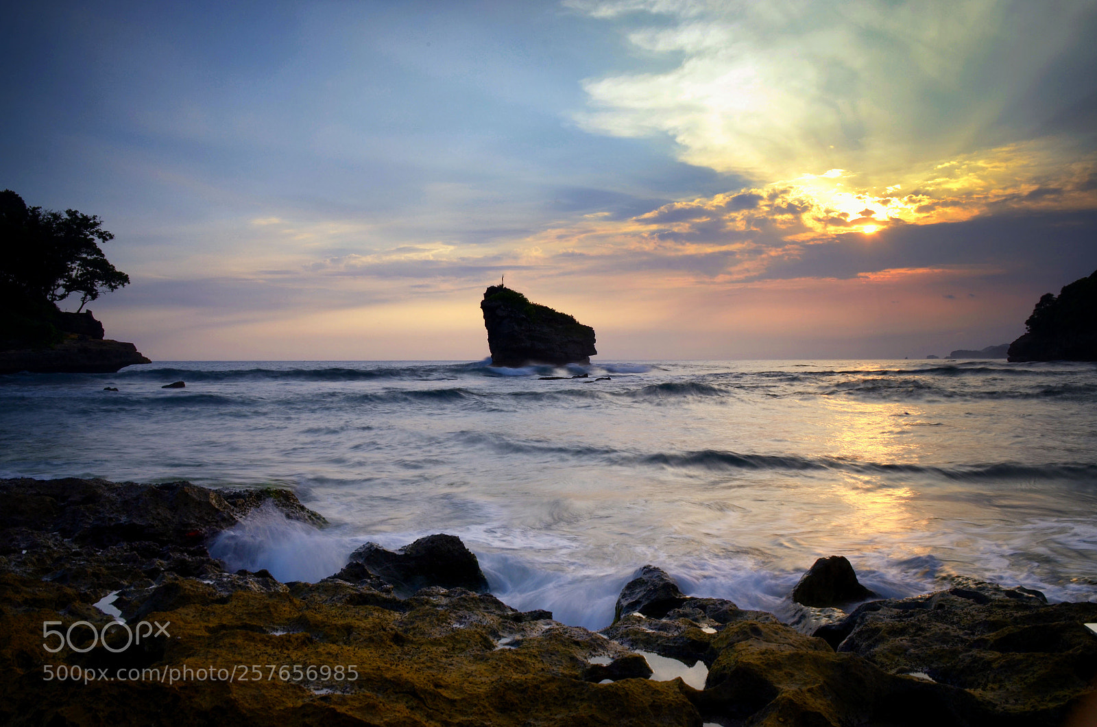 Nikon D5100 sample photo. Ngliyep beach photography
