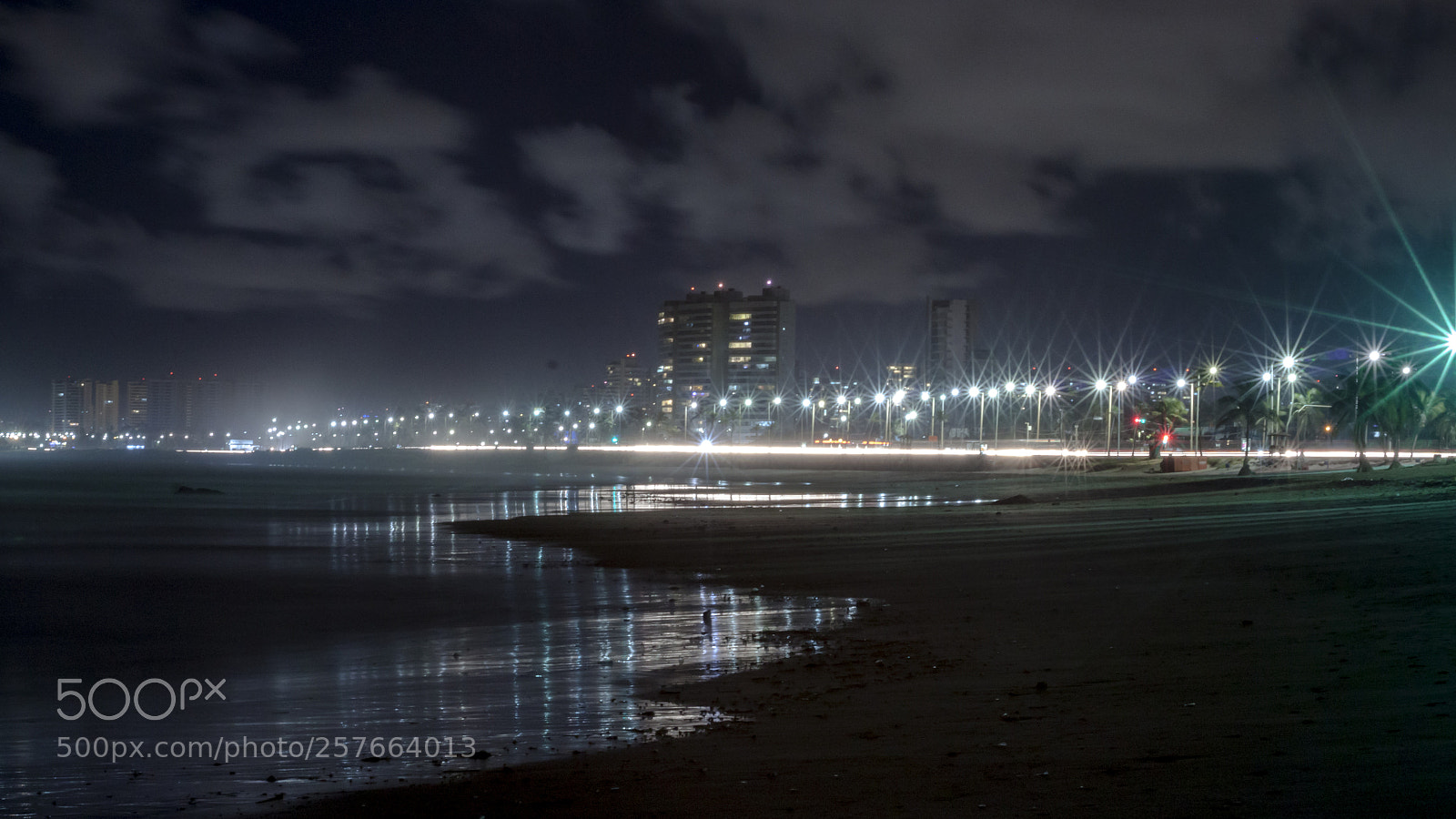 Canon EOS 500D (EOS Rebel T1i / EOS Kiss X3) sample photo. Night view of salvador's photography