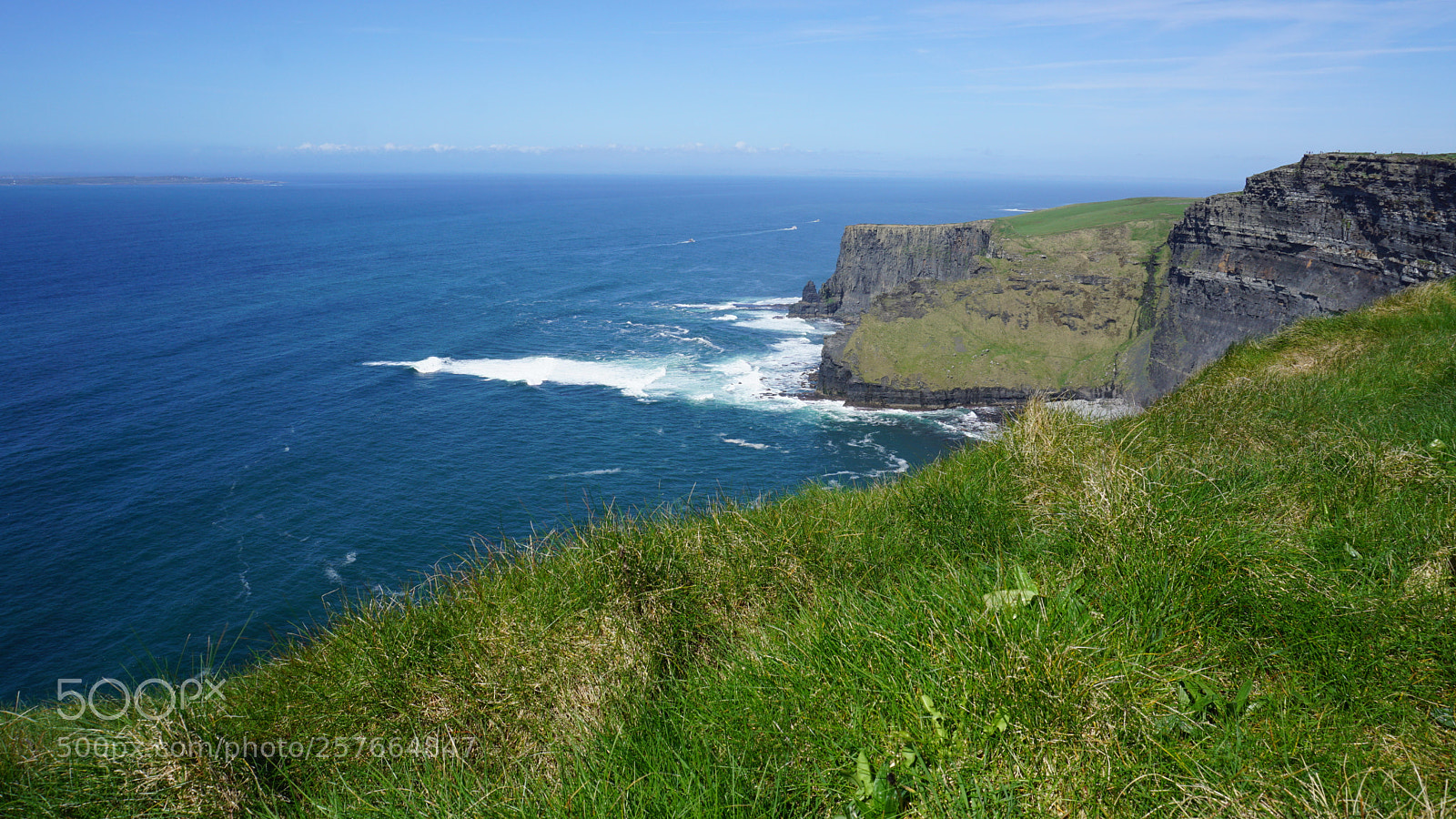 Sony E 16-50mm F3.5-5.6 PZ OSS sample photo. Overlooking atlantic ocean photography