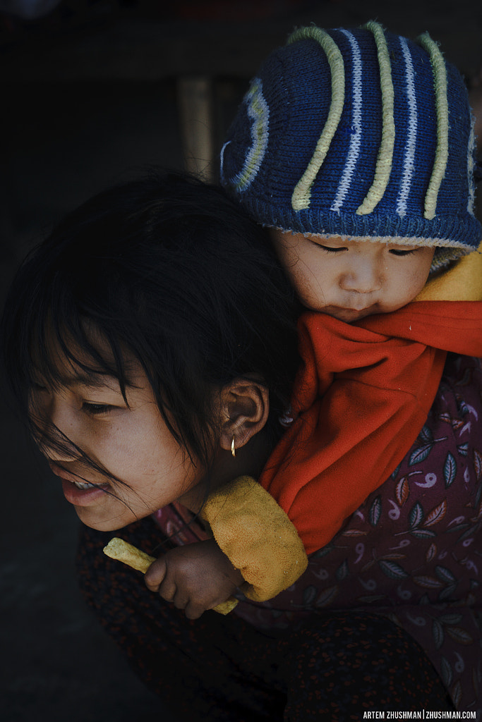 Documentary Photographer Artem Zhushman Blends Borders With Faces Of Nepal 500px