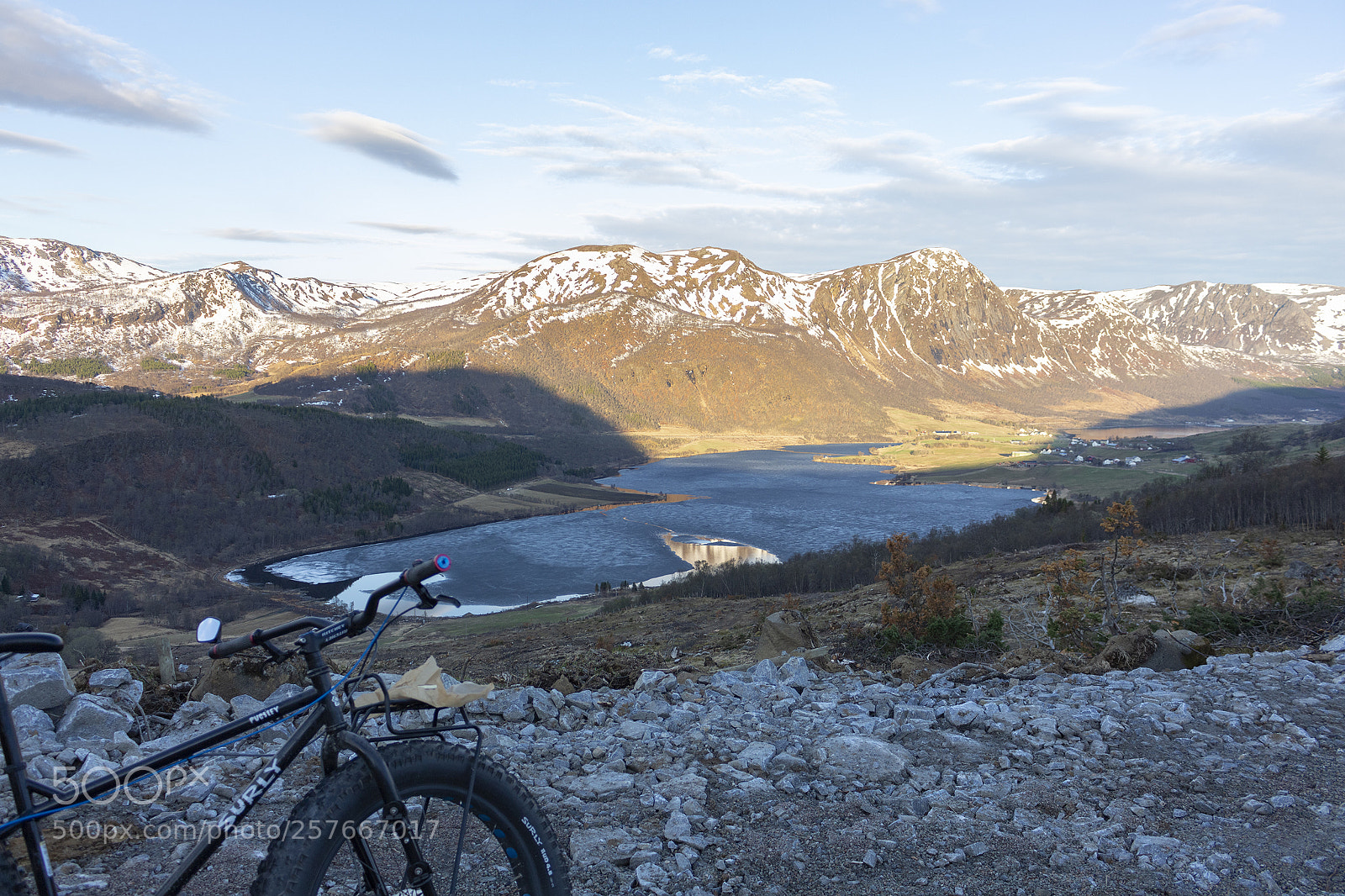 Canon EOS 700D (EOS Rebel T5i / EOS Kiss X7i) sample photo. Fat-biking in norway photography