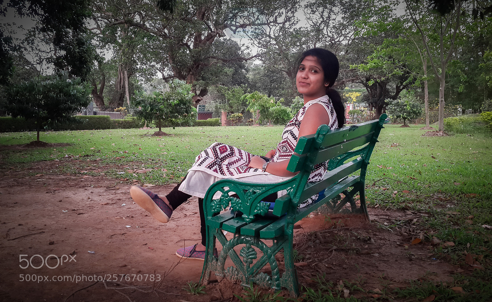 Samsung Galaxy S4 sample photo. "brinda" photography