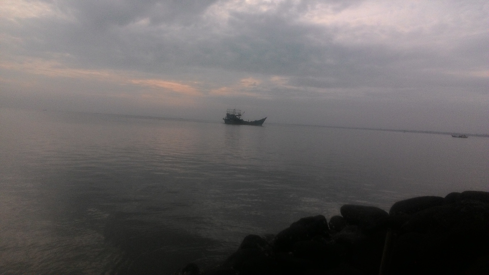 ASUS Z007 sample photo. Cloudy photography