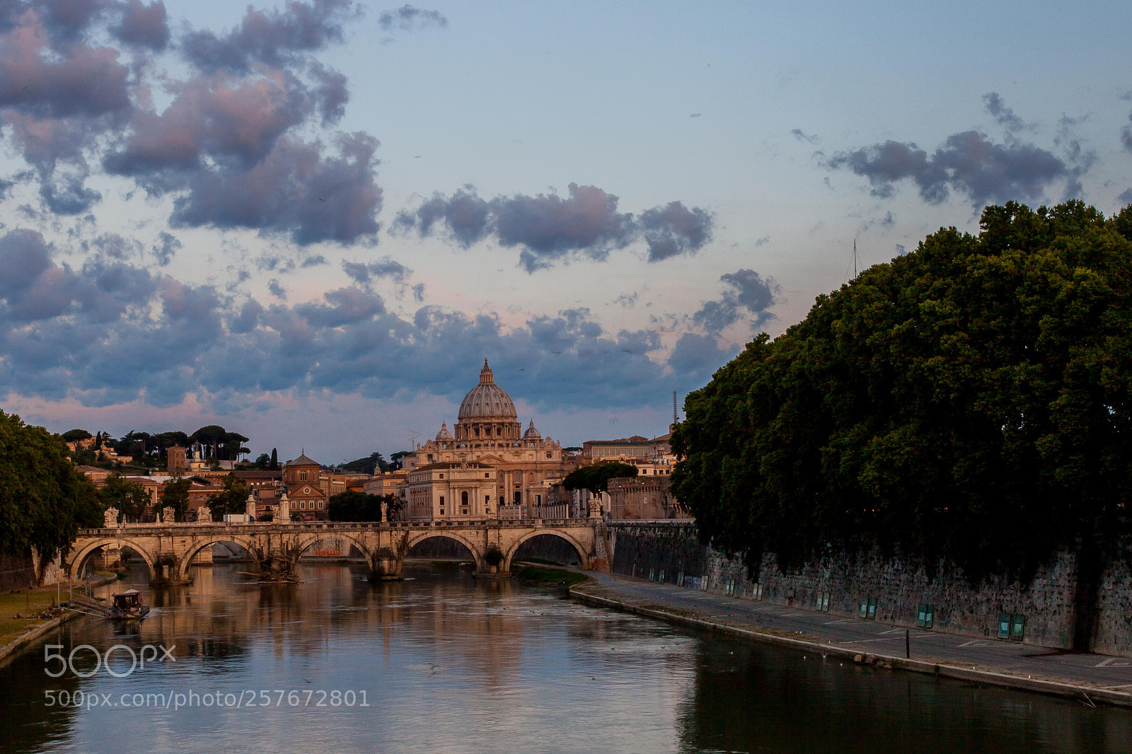 Canon EOS 5D Mark II sample photo. Vatican and tiber photography