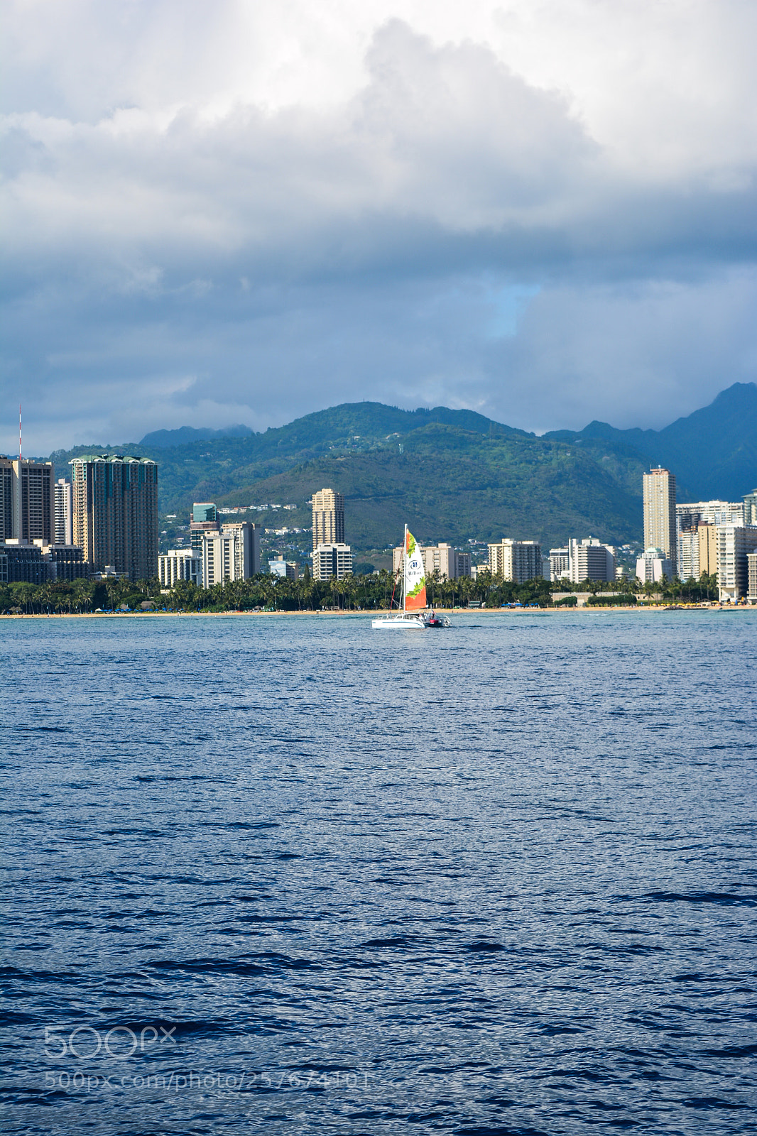 Nikon D5200 sample photo. Hawaii waikiki city scape photography
