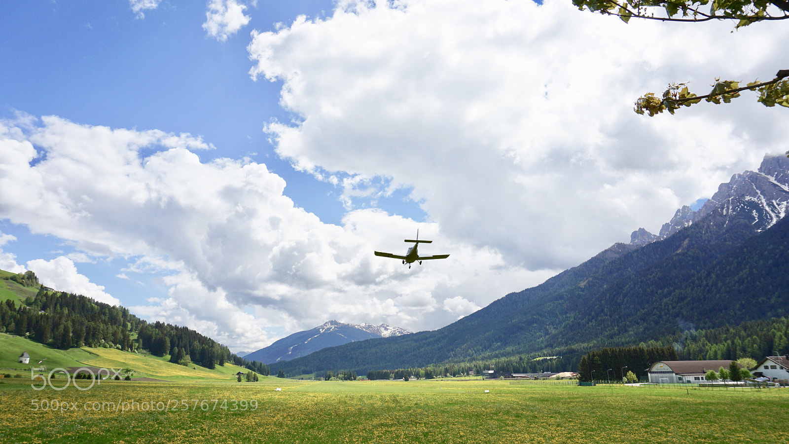 Sony a5100 sample photo. Ran into an aero photography