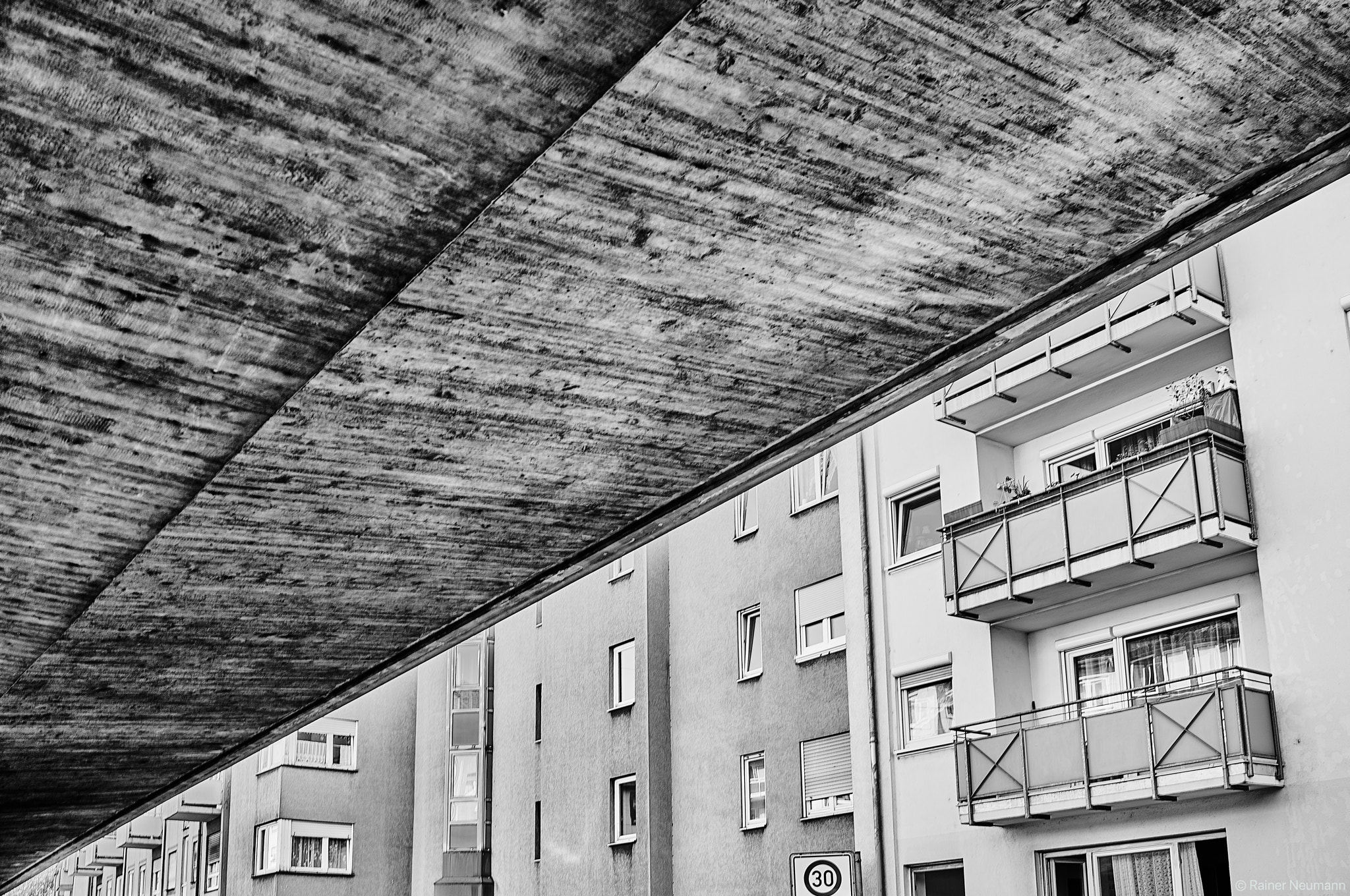 Sony Cyber-shot DSC-RX1R II sample photo. Jungbusch 70 b&w photography