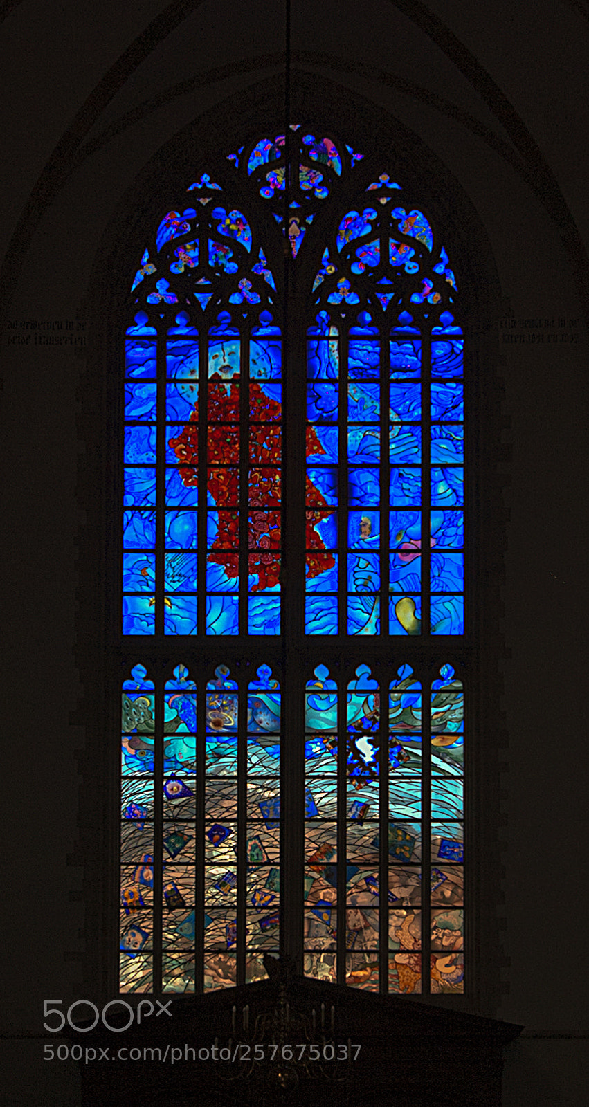 Canon EOS 350D (EOS Digital Rebel XT / EOS Kiss Digital N) sample photo. St nicholas stained glass photography