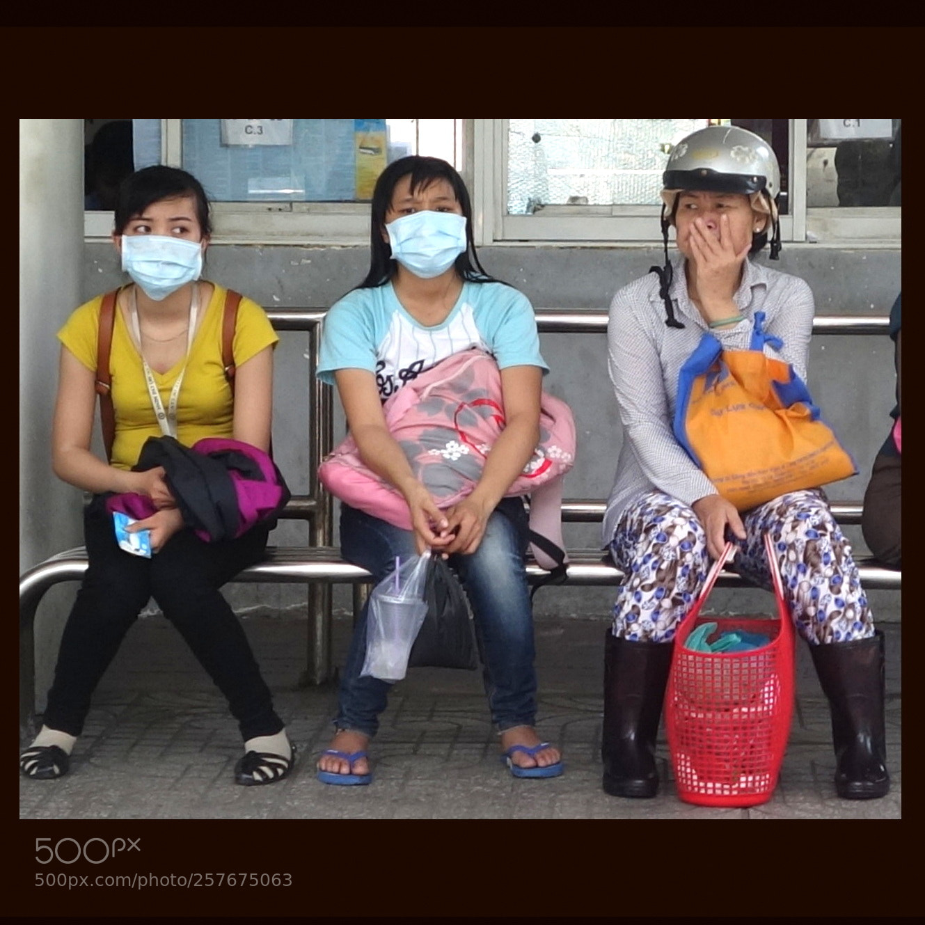 Sony Cyber-shot DSC-RX100 II sample photo. Vn people lot() photography