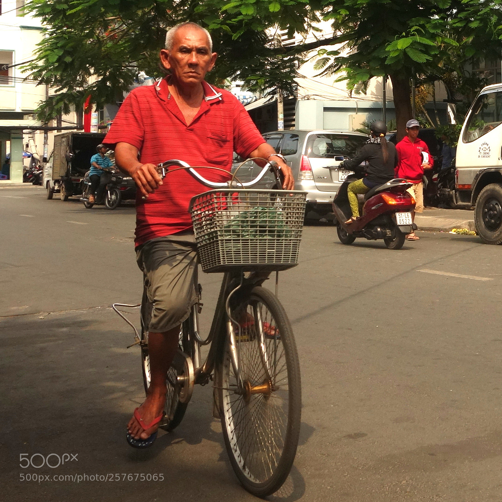 Sony Cyber-shot DSC-RX100 II sample photo. Vn people lot() photography