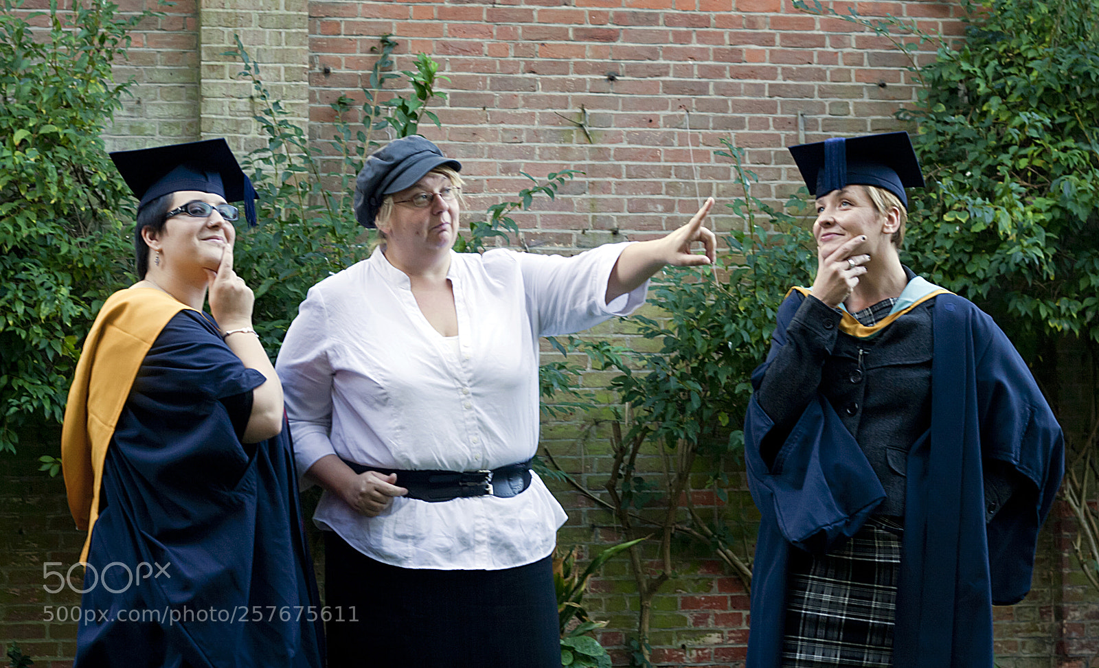 Canon EOS 350D (EOS Digital Rebel XT / EOS Kiss Digital N) sample photo. Catalogue models o photography
