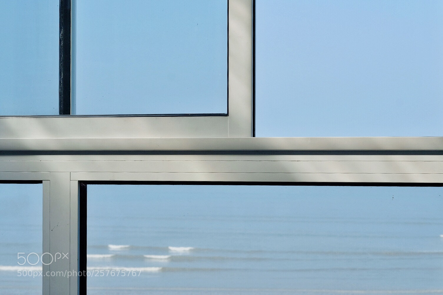 Fujifilm X-T2 sample photo. Trough the window... photography
