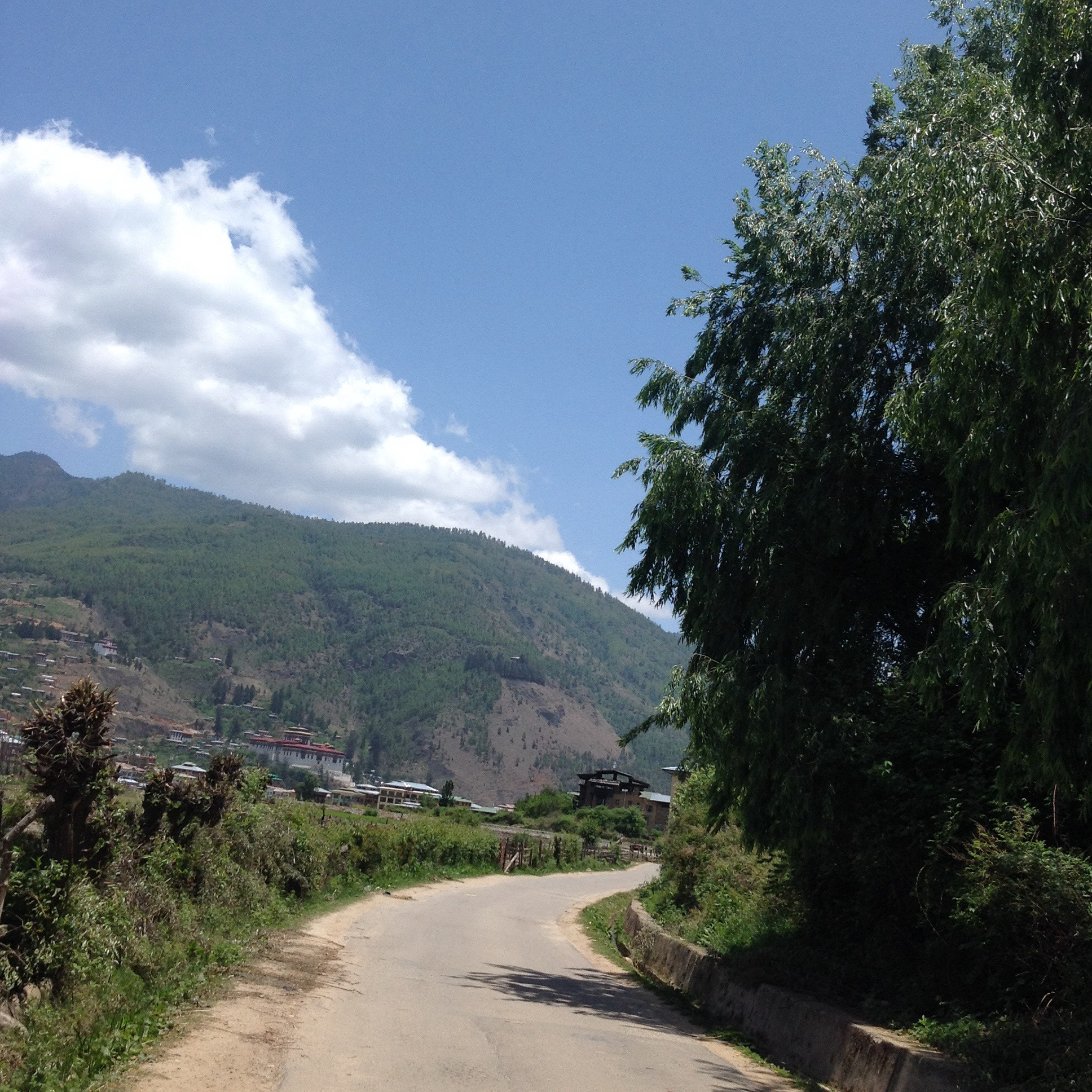 Apple iPad sample photo. Paro valley photography