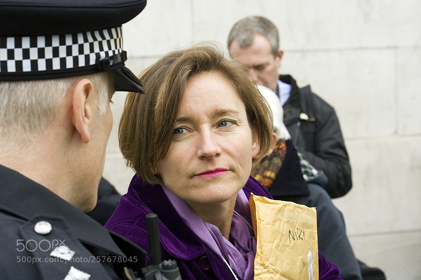 Canon EOS 350D (EOS Digital Rebel XT / EOS Kiss Digital N) sample photo. Police presence trafalgar o photography