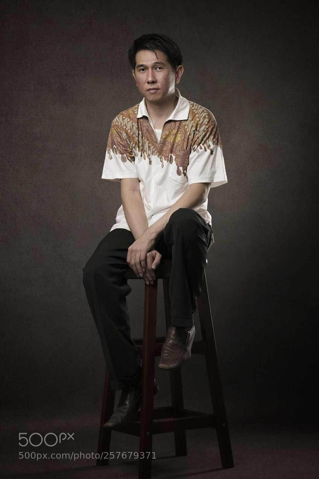 Fujifilm X-T2 sample photo. Batik shirt photography