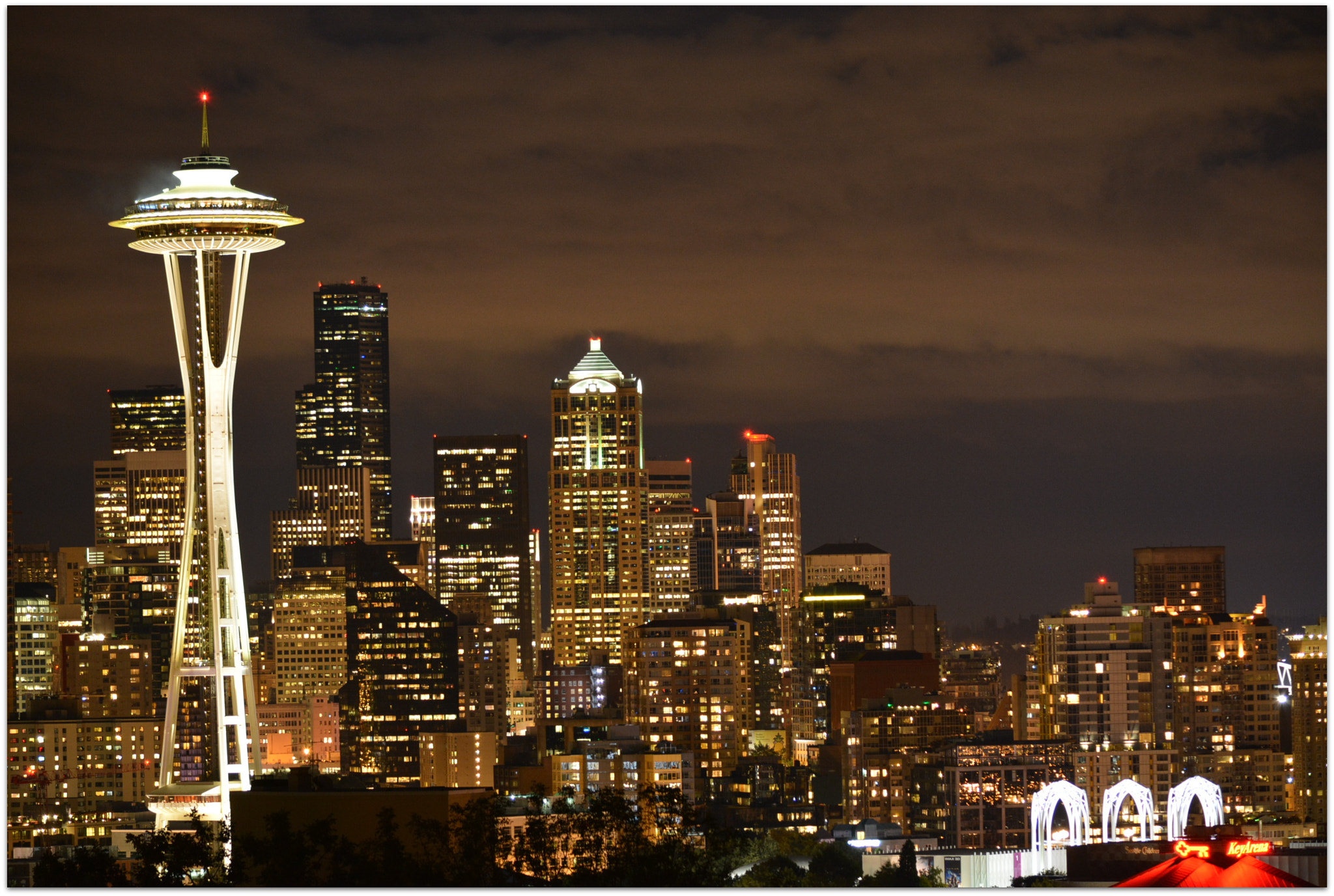Nikon D5200 sample photo. Skyline photography