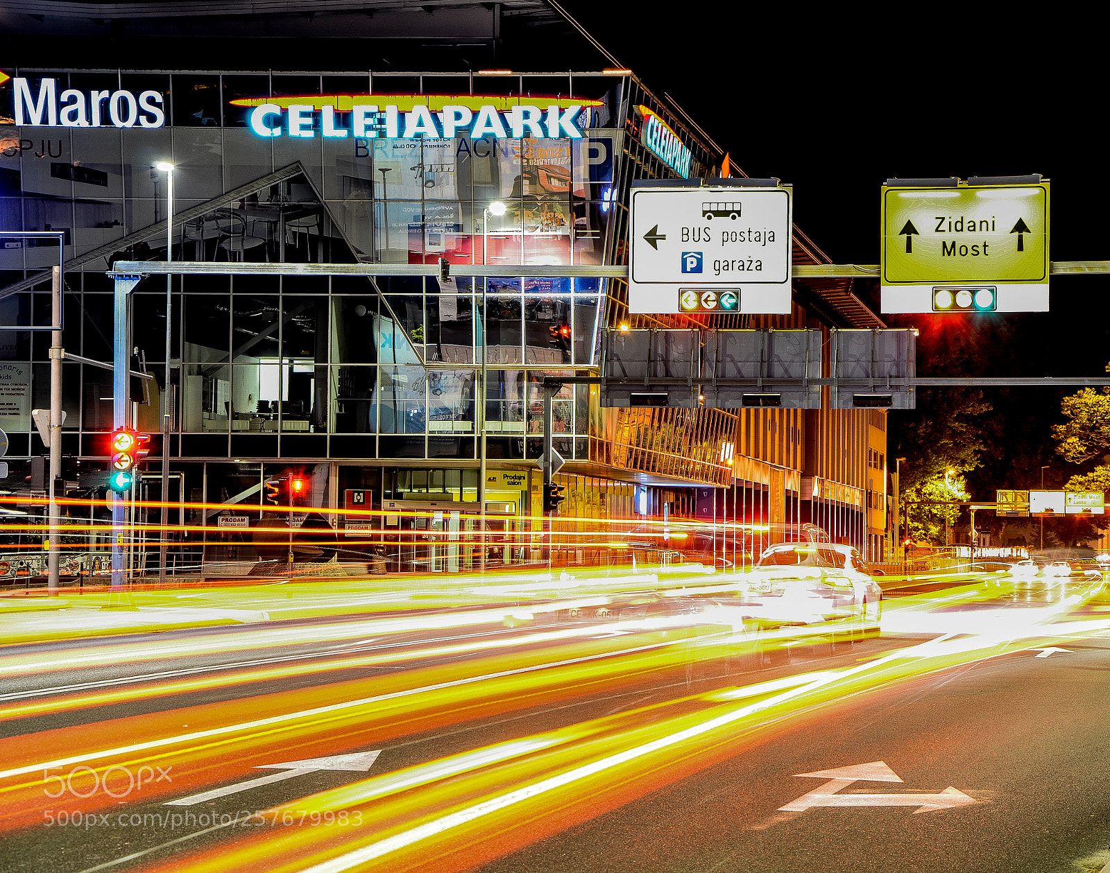 Nikon D5100 sample photo. Nightlife photography