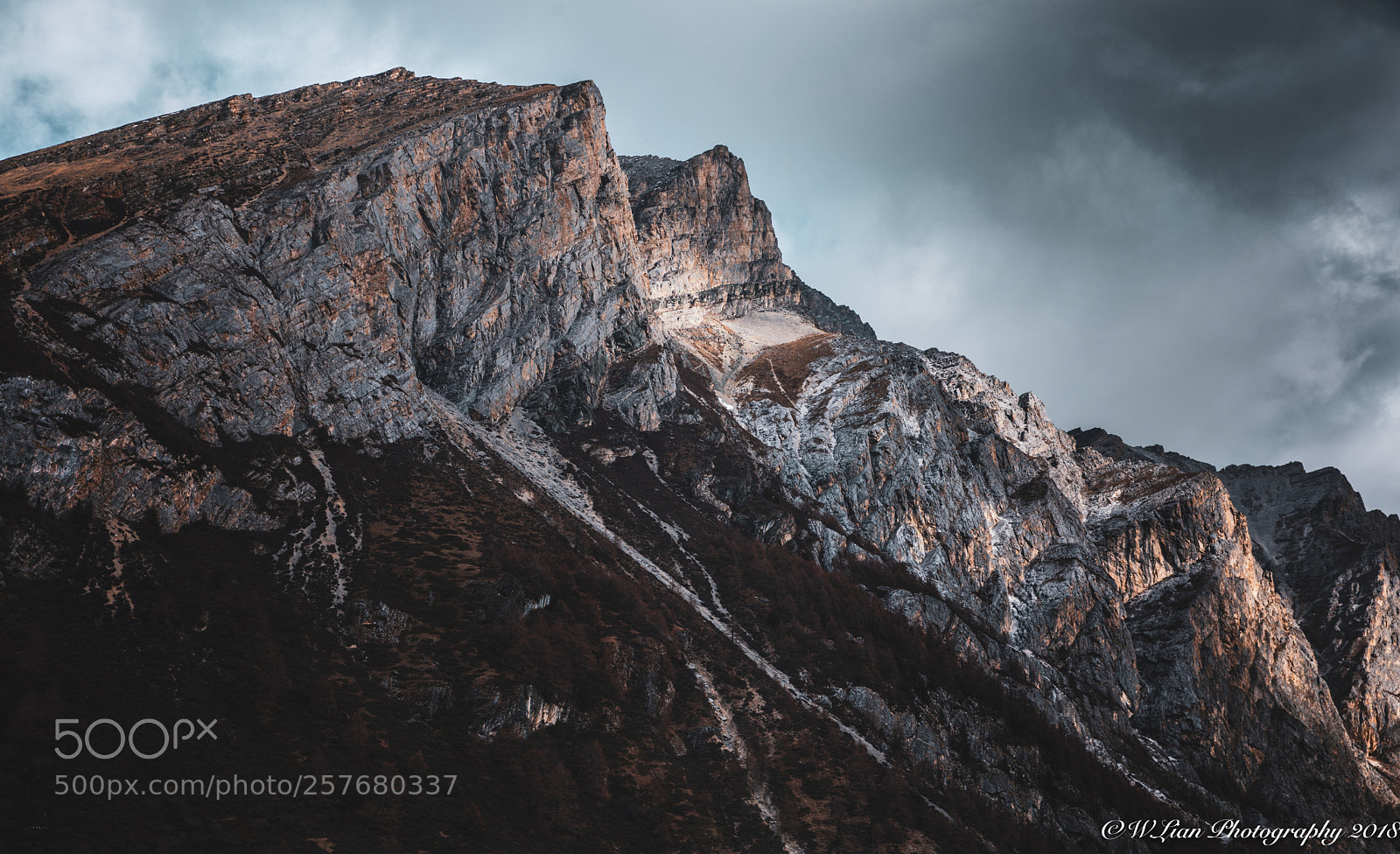 Canon EOS 5D Mark IV sample photo. Mountain ridge photography