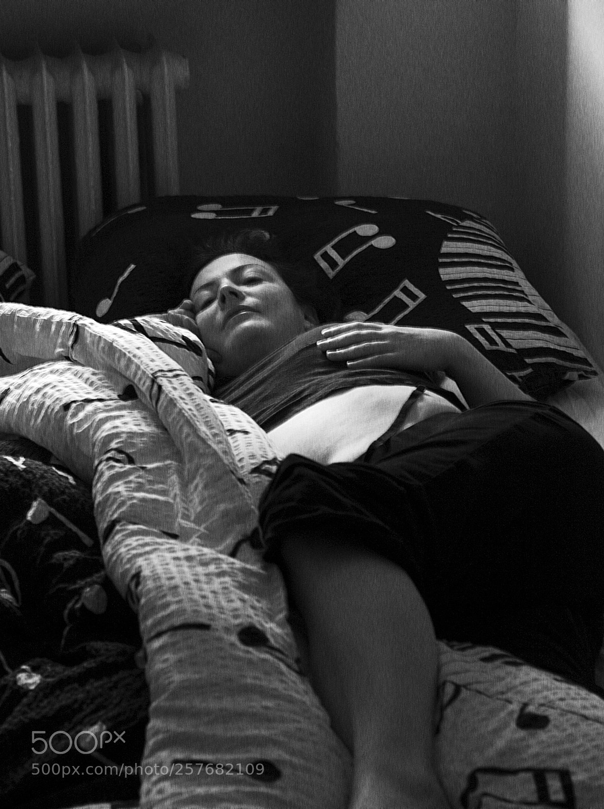 Canon EOS 350D (EOS Digital Rebel XT / EOS Kiss Digital N) sample photo. Sleeping beauty o photography