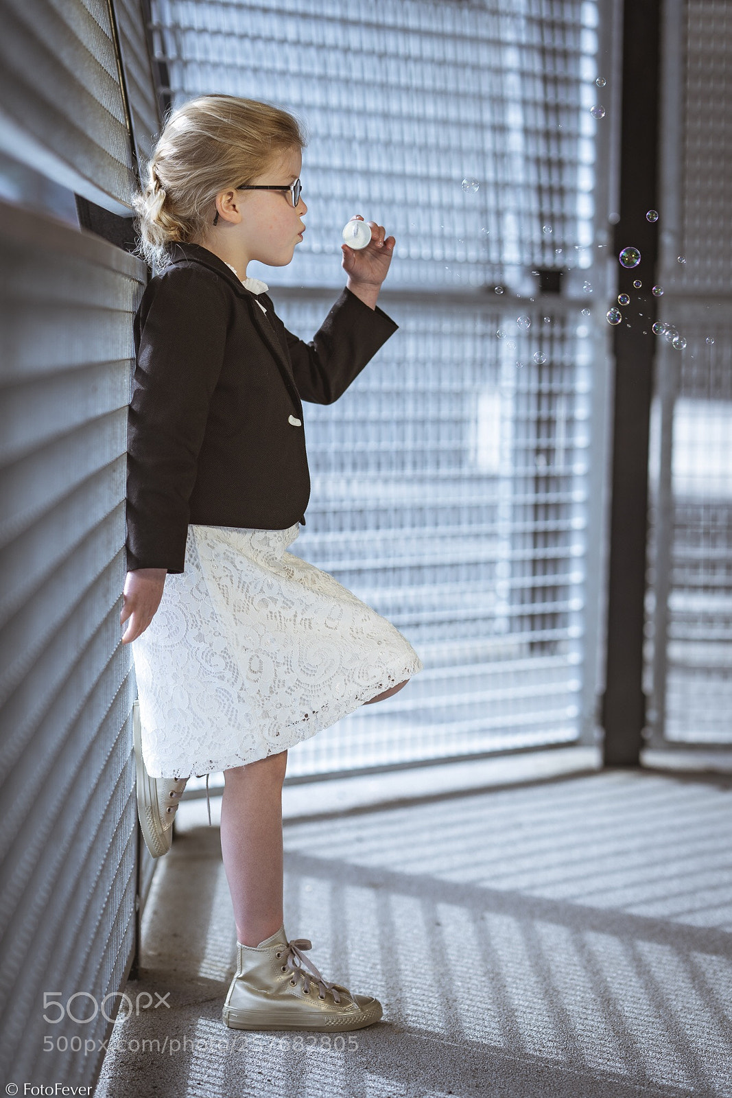 Sony a7R III sample photo. Caged bubbles photography