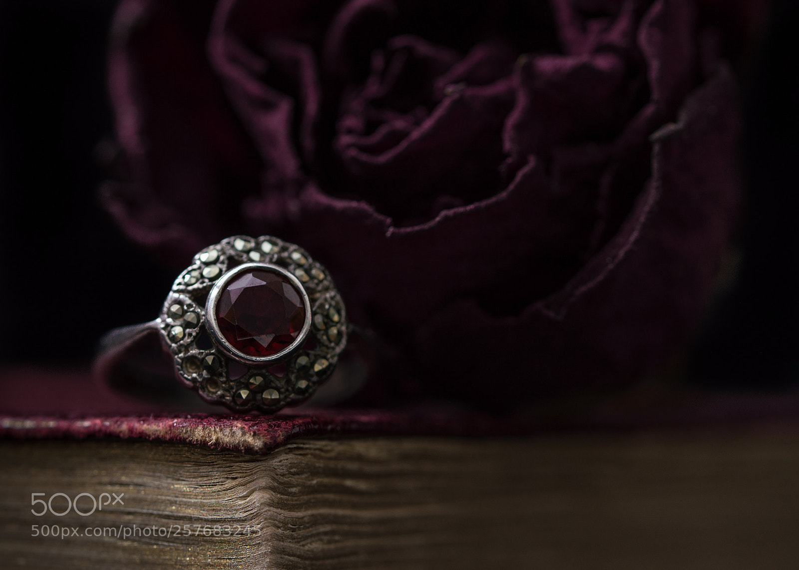 Nikon D3200 sample photo. The beauty of age photography