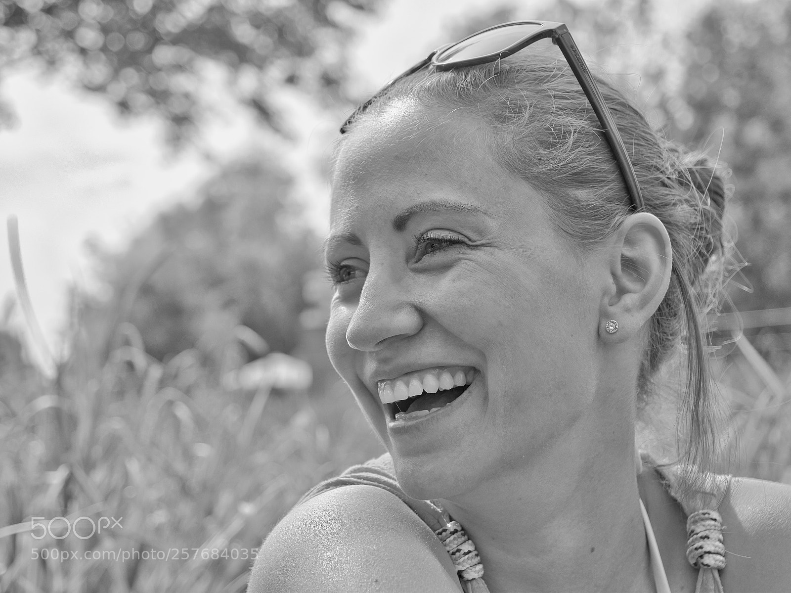 Panasonic Lumix DC-G9 sample photo. Smile photography