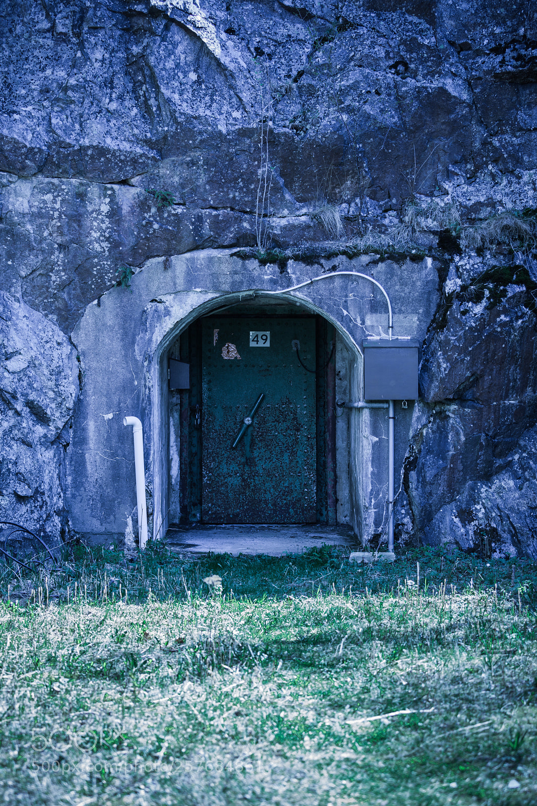 Canon EOS 5D Mark II sample photo. Vault 49. photography