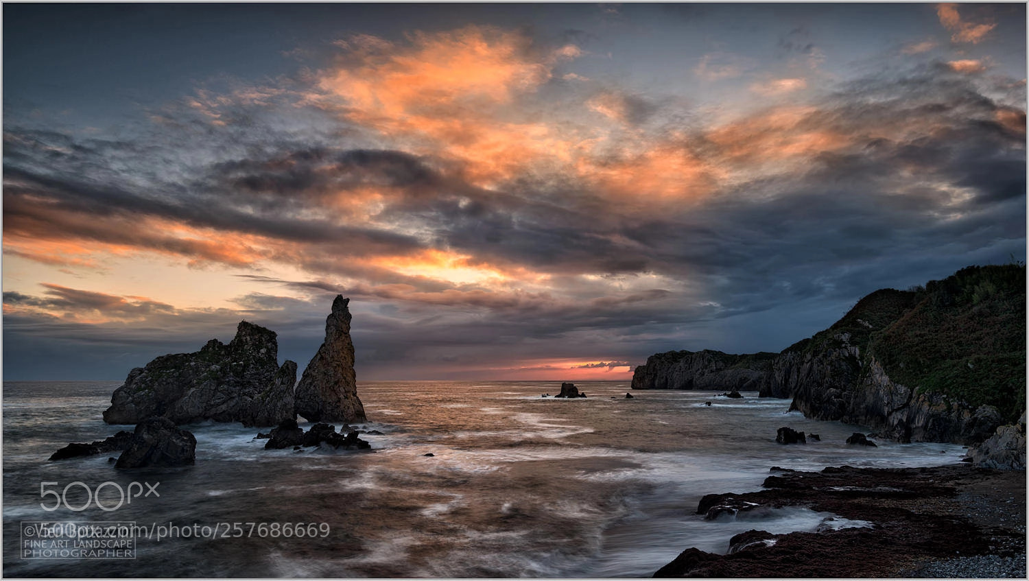 Leica SL (Typ 601) sample photo. Playa de pendueles at photography