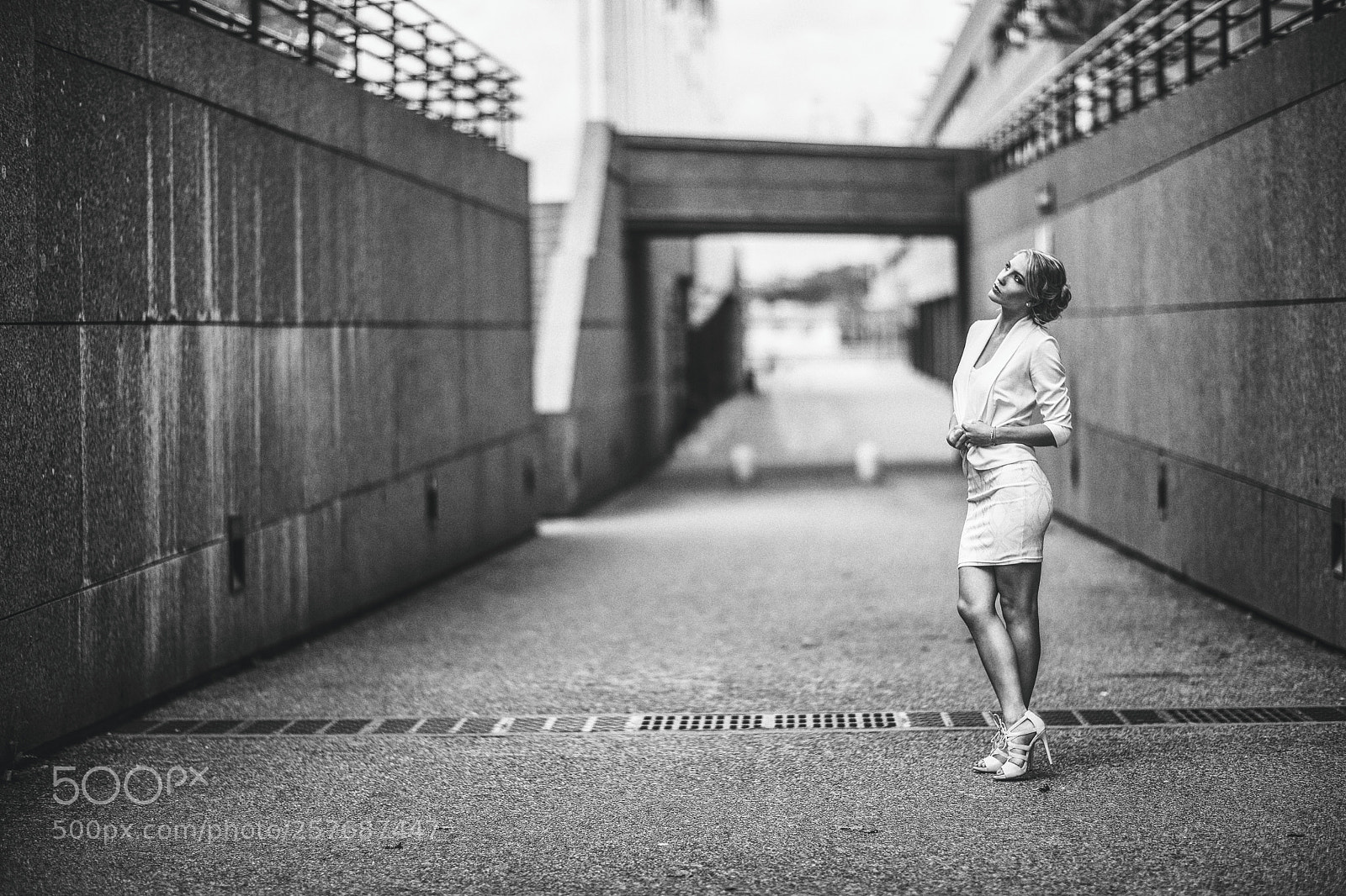 Canon EOS 5D Mark IV sample photo. Shumy dowtown photography