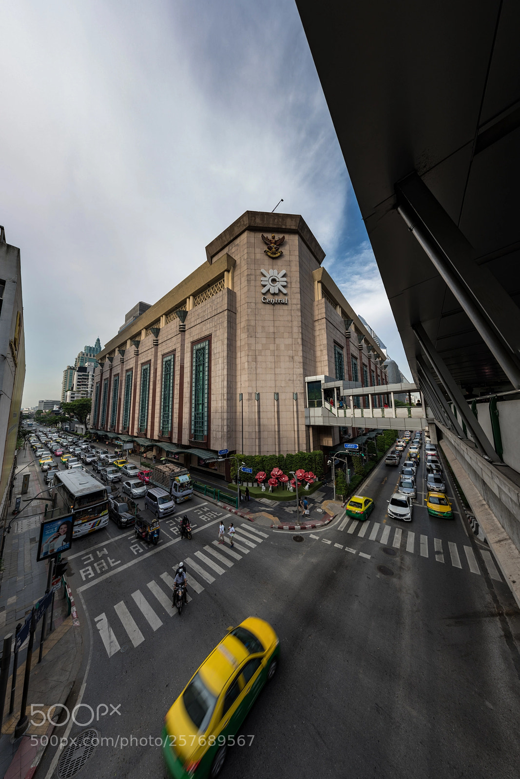 Nikon D850 sample photo. Central chidlom, thailand shopping photography