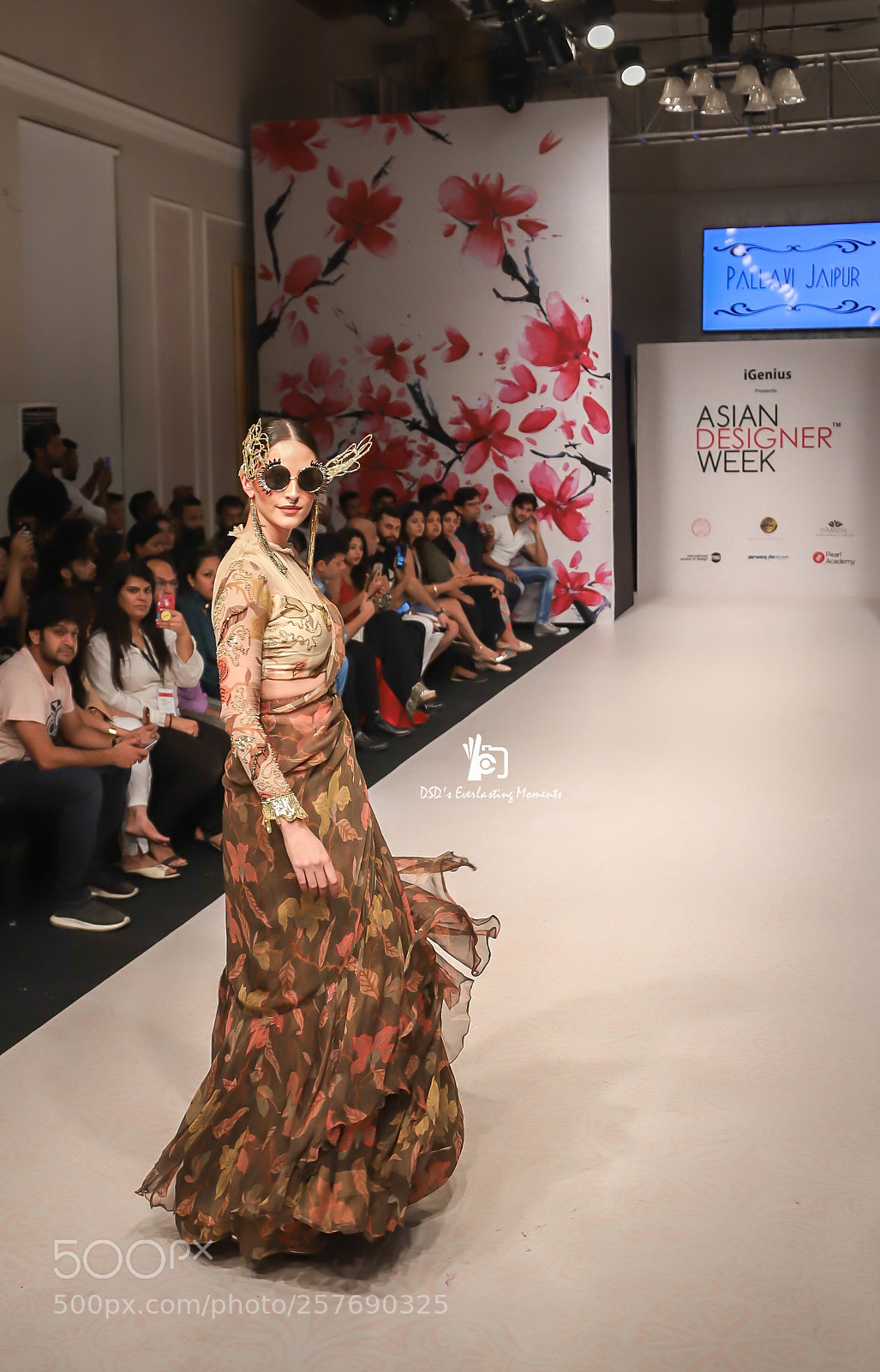 Canon EOS 6D Mark II sample photo. Asian designer week photography
