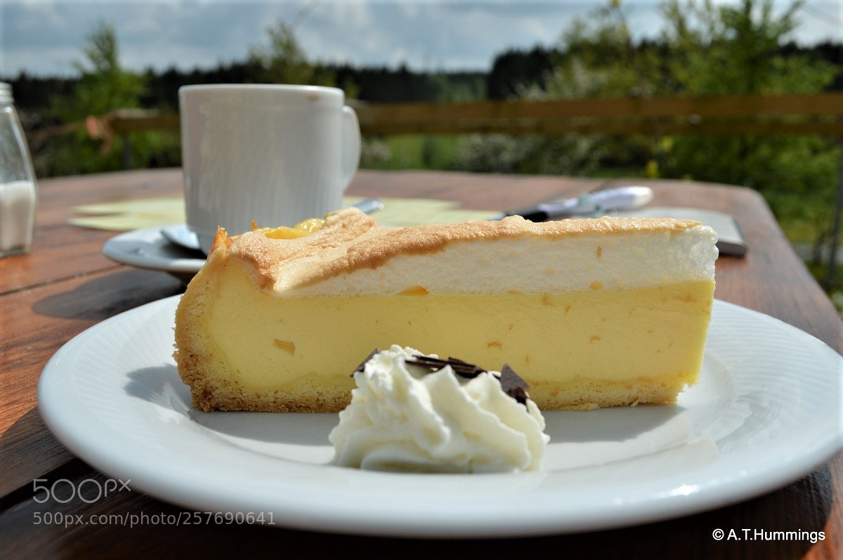 Nikon D3200 sample photo. Cake photography
