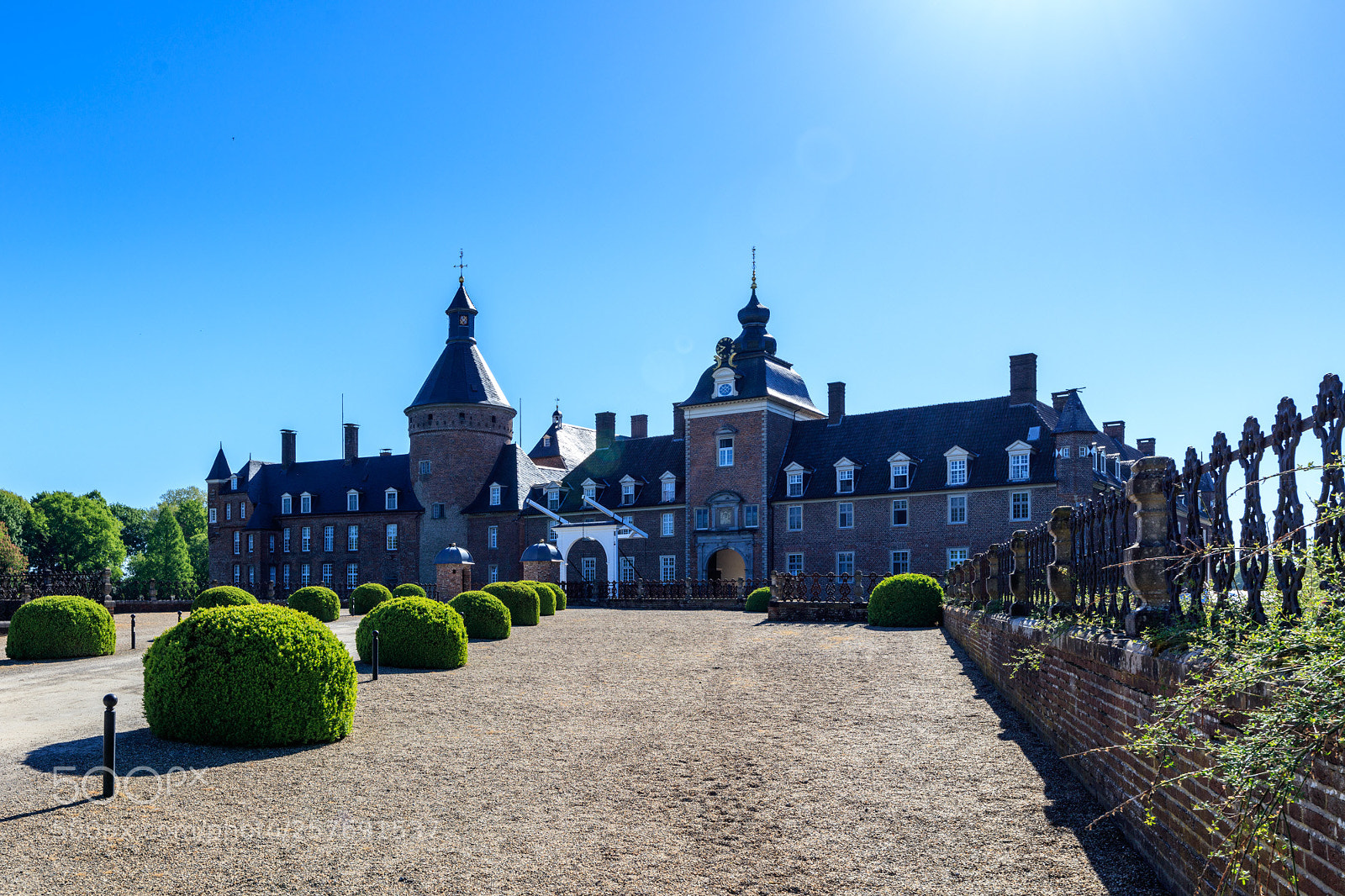 Canon EOS 5DS sample photo. Wasserburg anholt photography