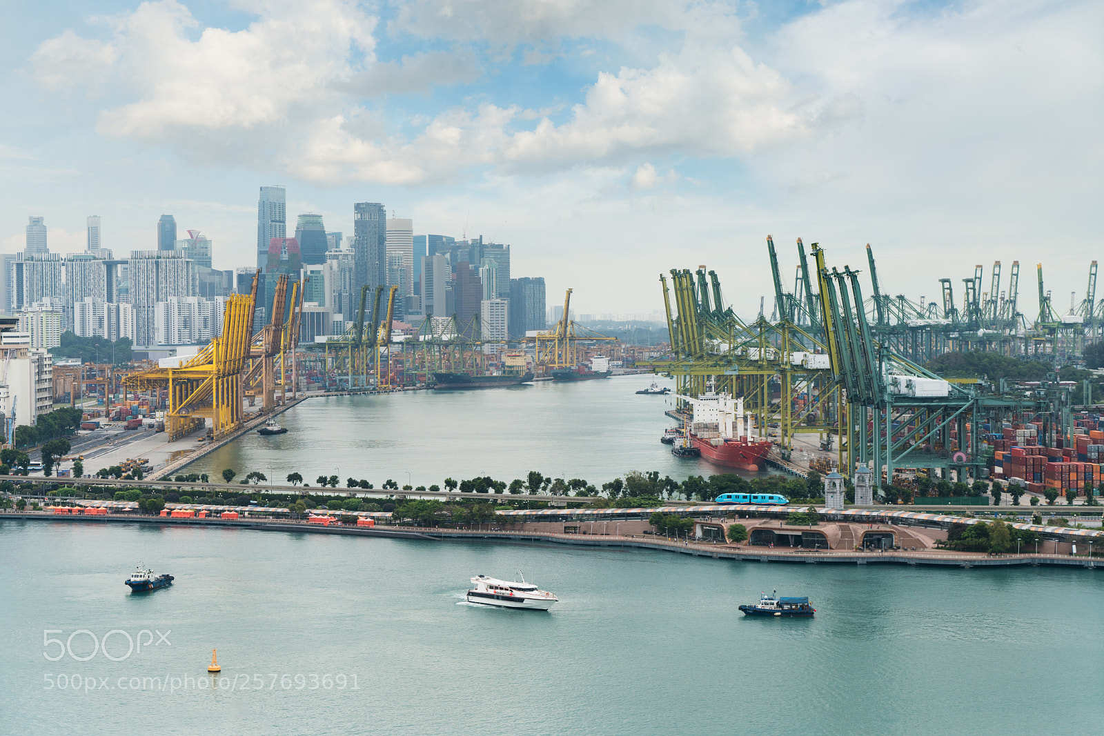 Sony a7R II sample photo. Singapore cargo terminal,one of photography