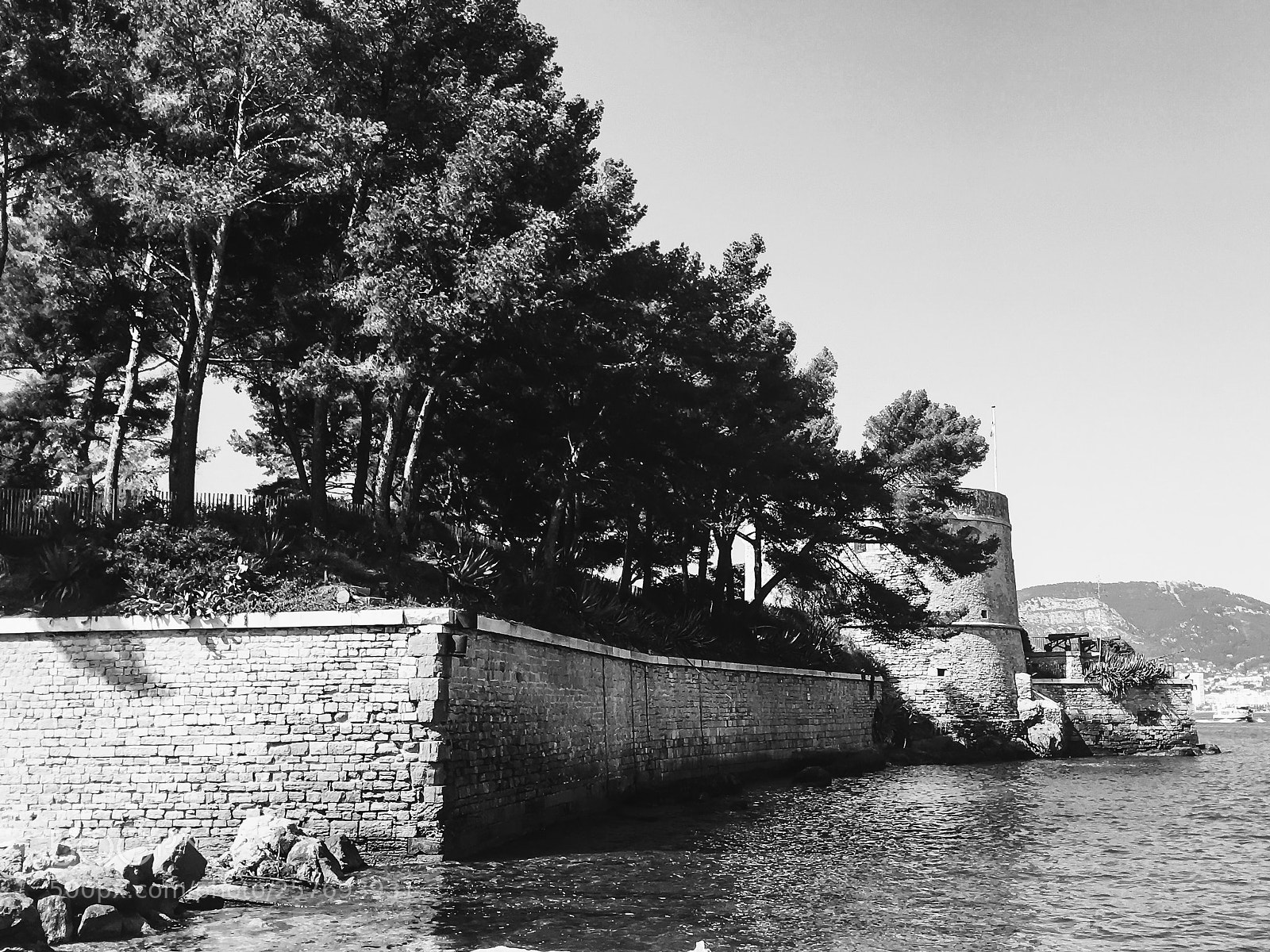 Apple iPhone SE sample photo. Fort balguier photography